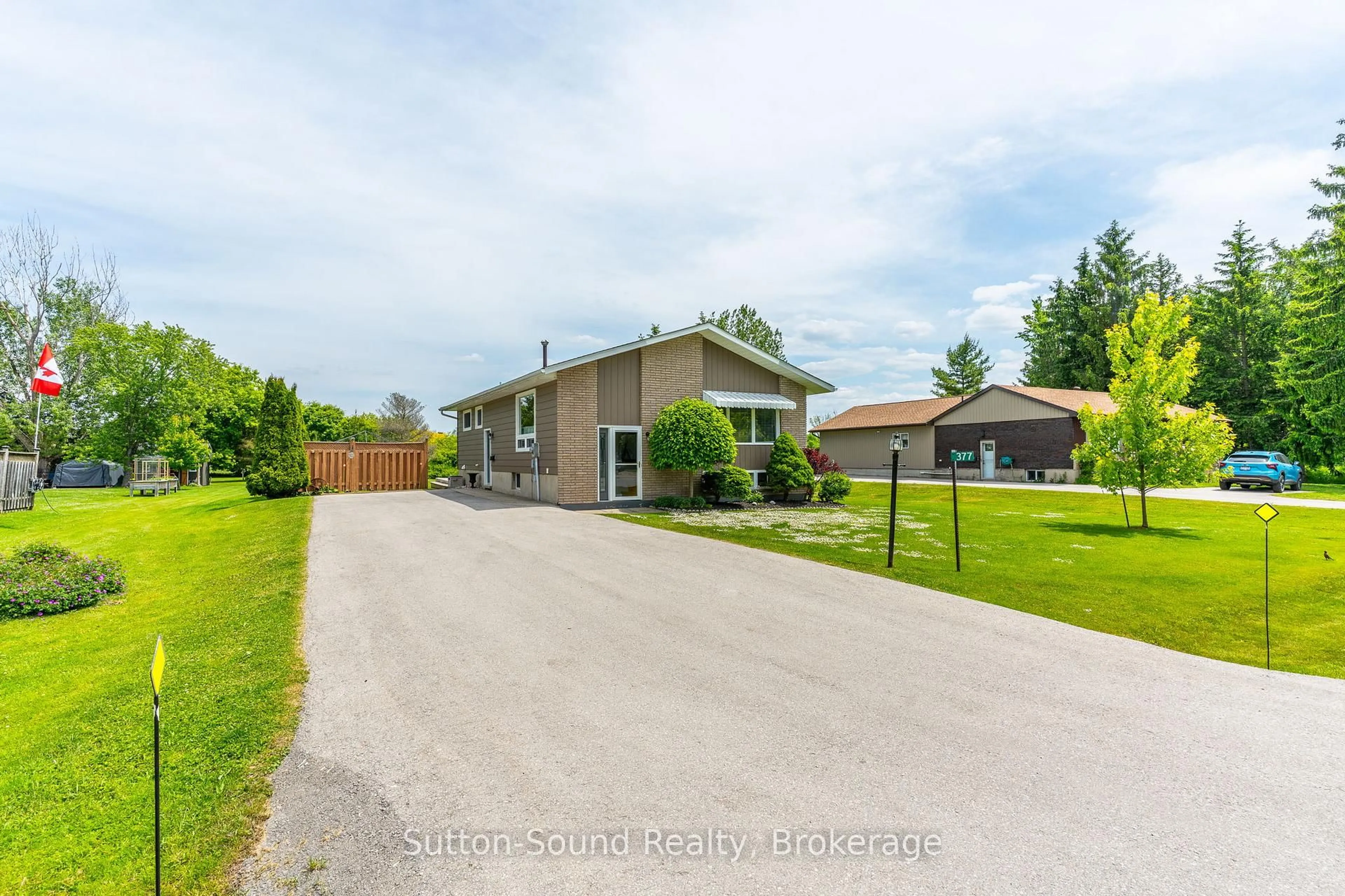 A pic from outside/outdoor area/front of a property/back of a property/a pic from drone, street for 377 Somers St, Georgian Bluffs Ontario N4K 6V5