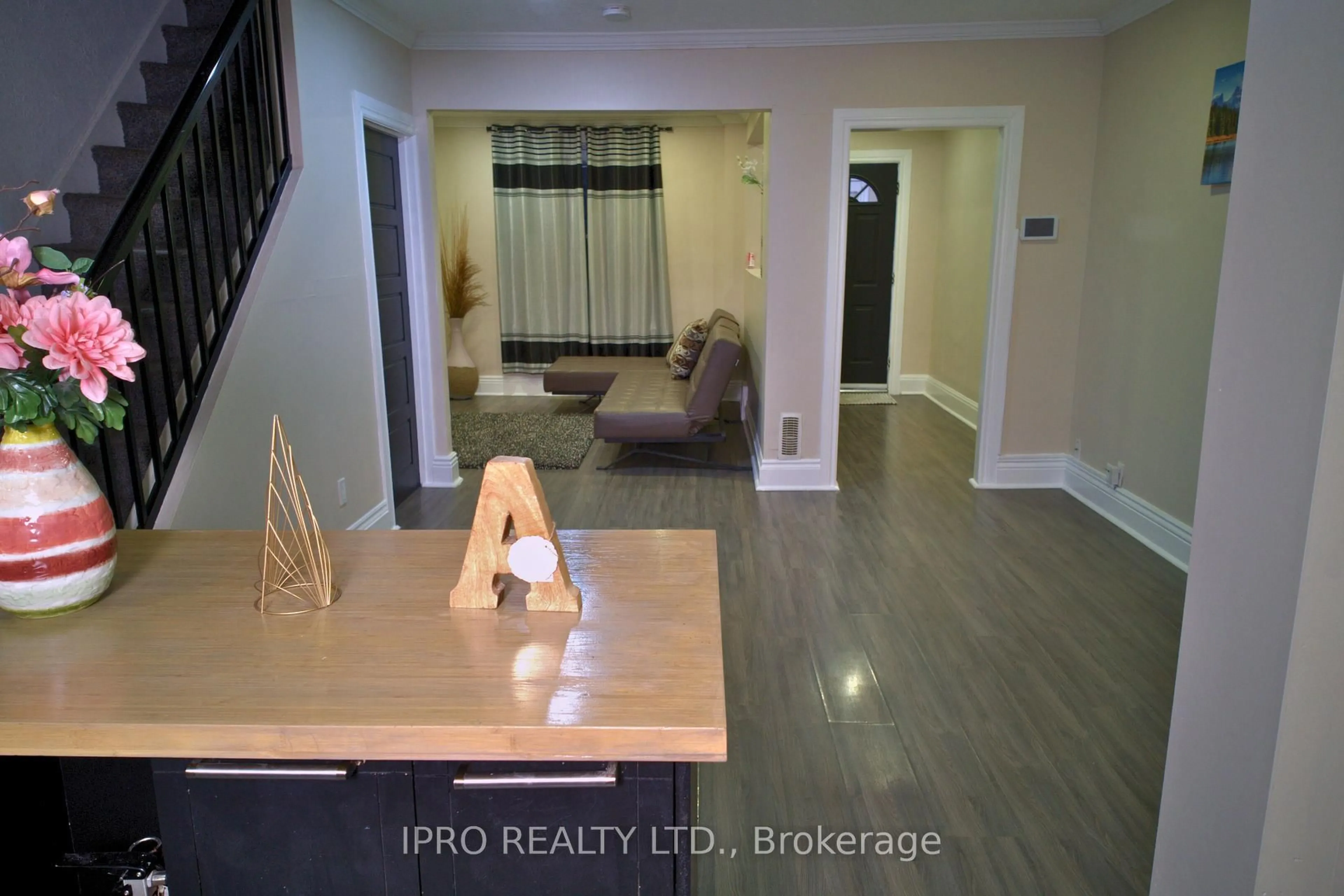 Indoor entryway for 47 Francis St, Hamilton Ontario L8L 3V2