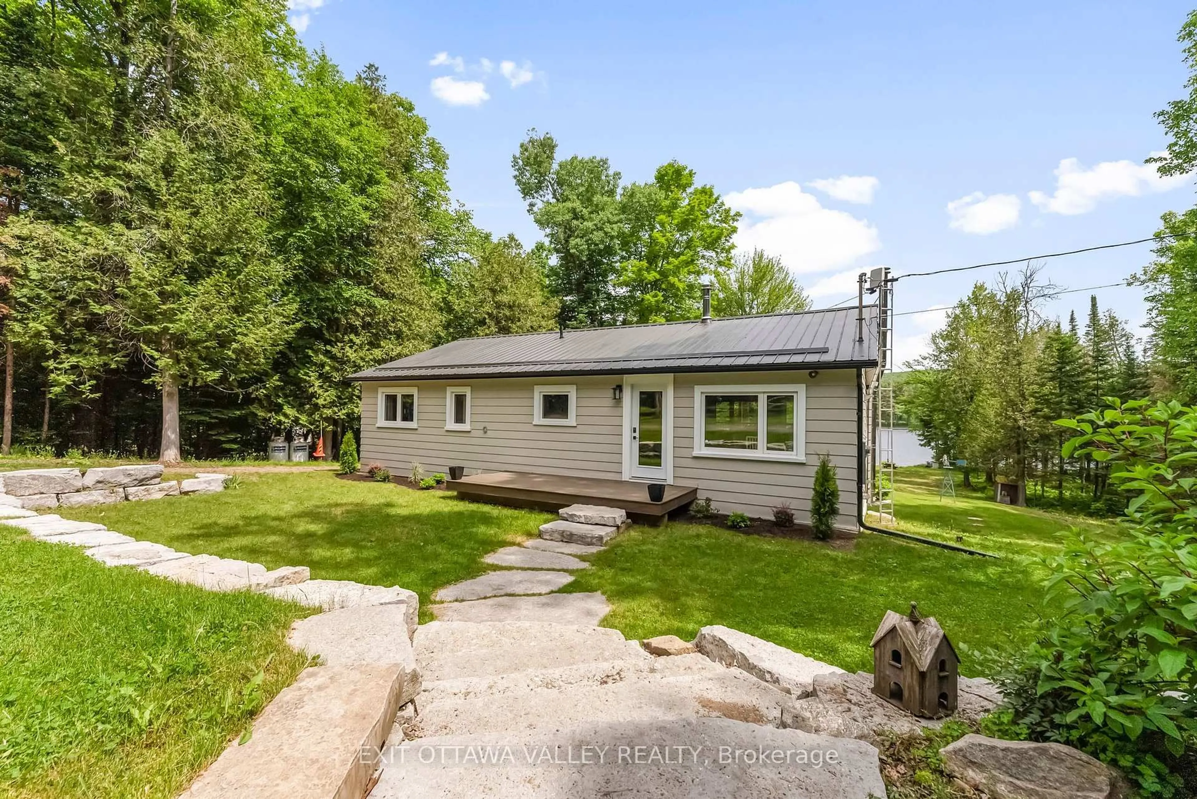 A pic from outside/outdoor area/front of a property/back of a property/a pic from drone, unknown for 1478 Kamaniskeg Lk Rd, Combermere Ontario K0J 1L0