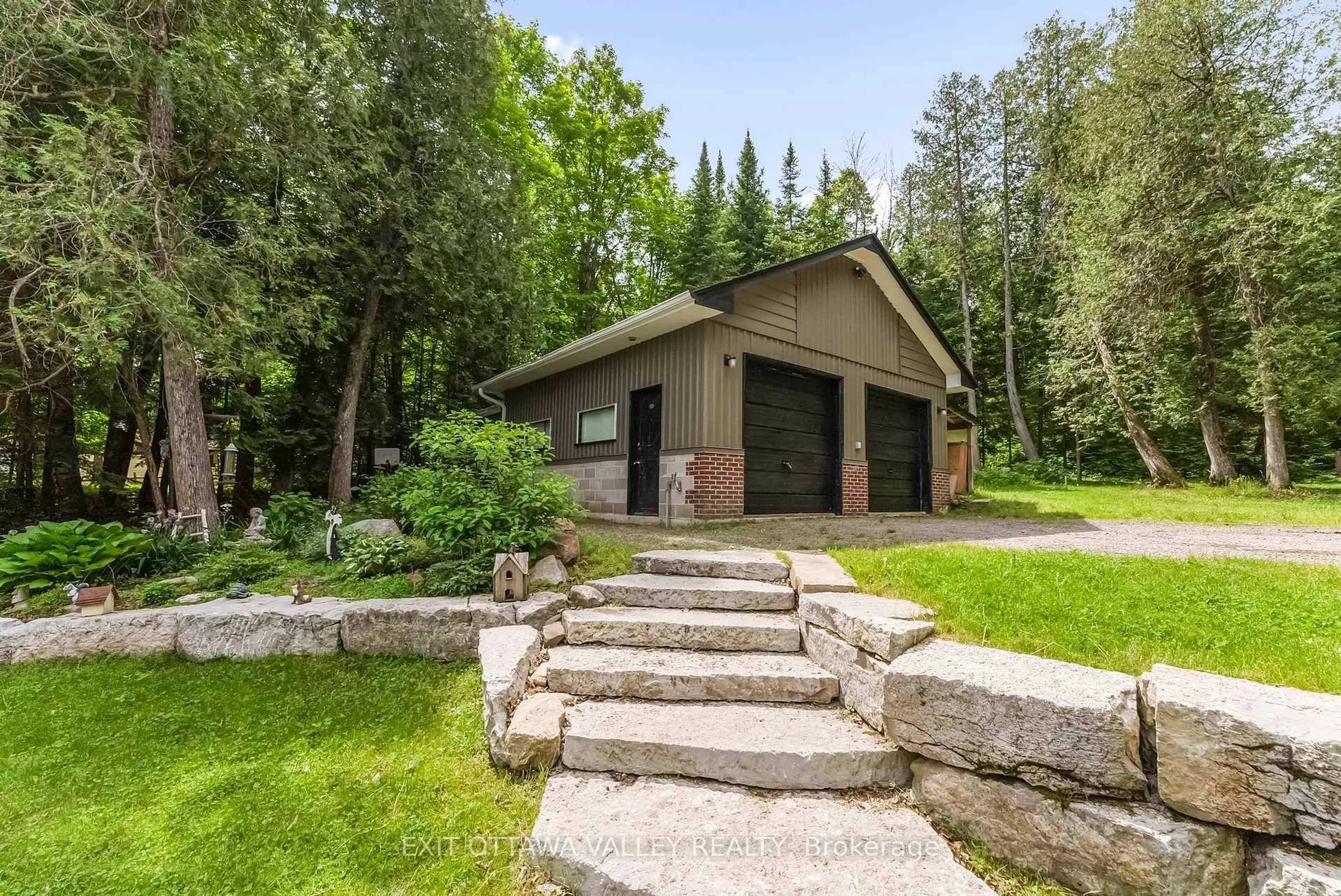 Shed for 1478 Kamaniskeg Lk Rd, Combermere Ontario K0J 1L0