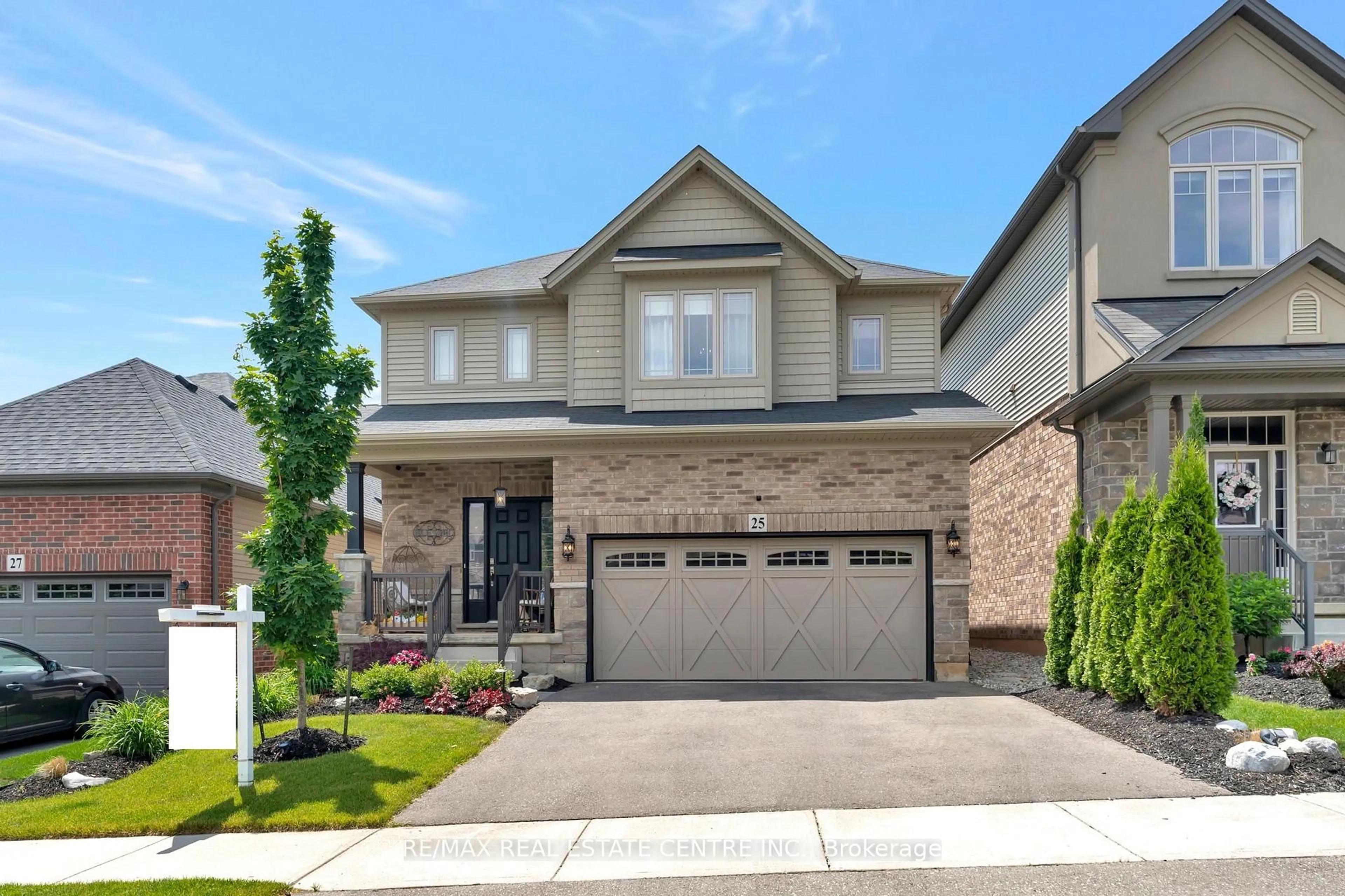 Home with brick exterior material, street for 25 Vic Chambers Pl, Brant Ontario N3L 3Z9