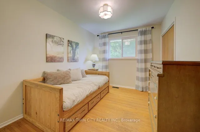 Additional property image - 496 Franklin St
