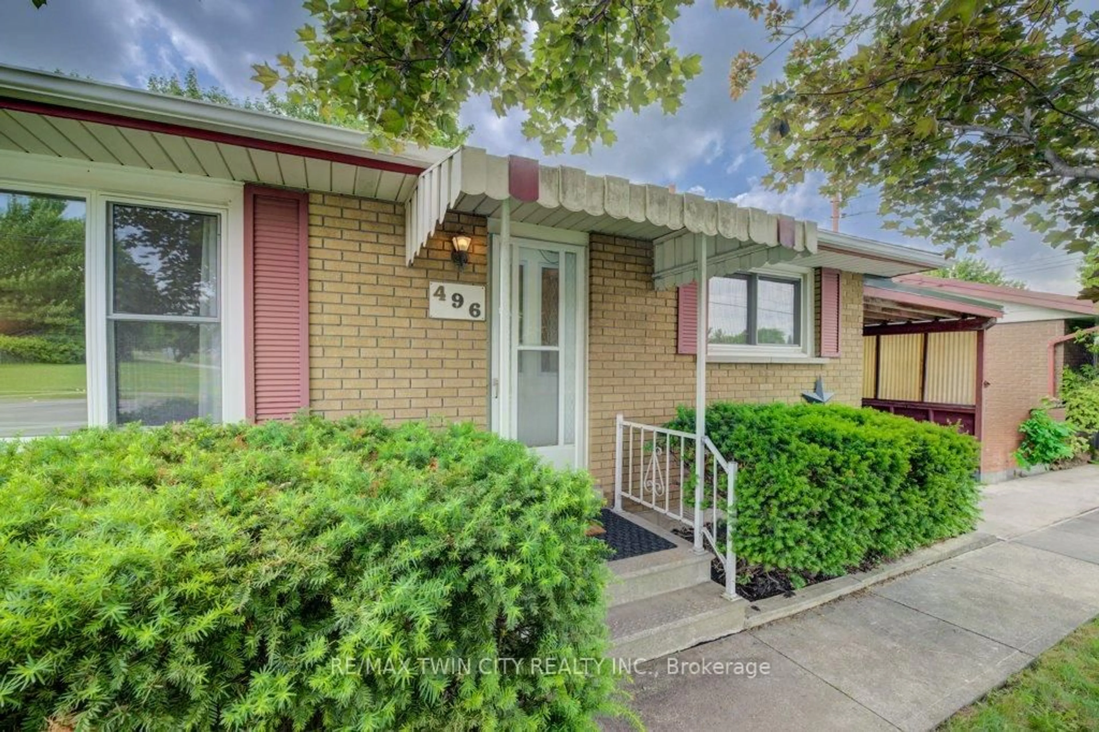 Unknown for 496 Franklin St, Kitchener Ontario N2A 1Z4