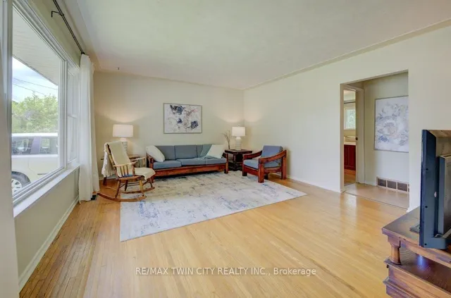 Additional property image - 496 Franklin St