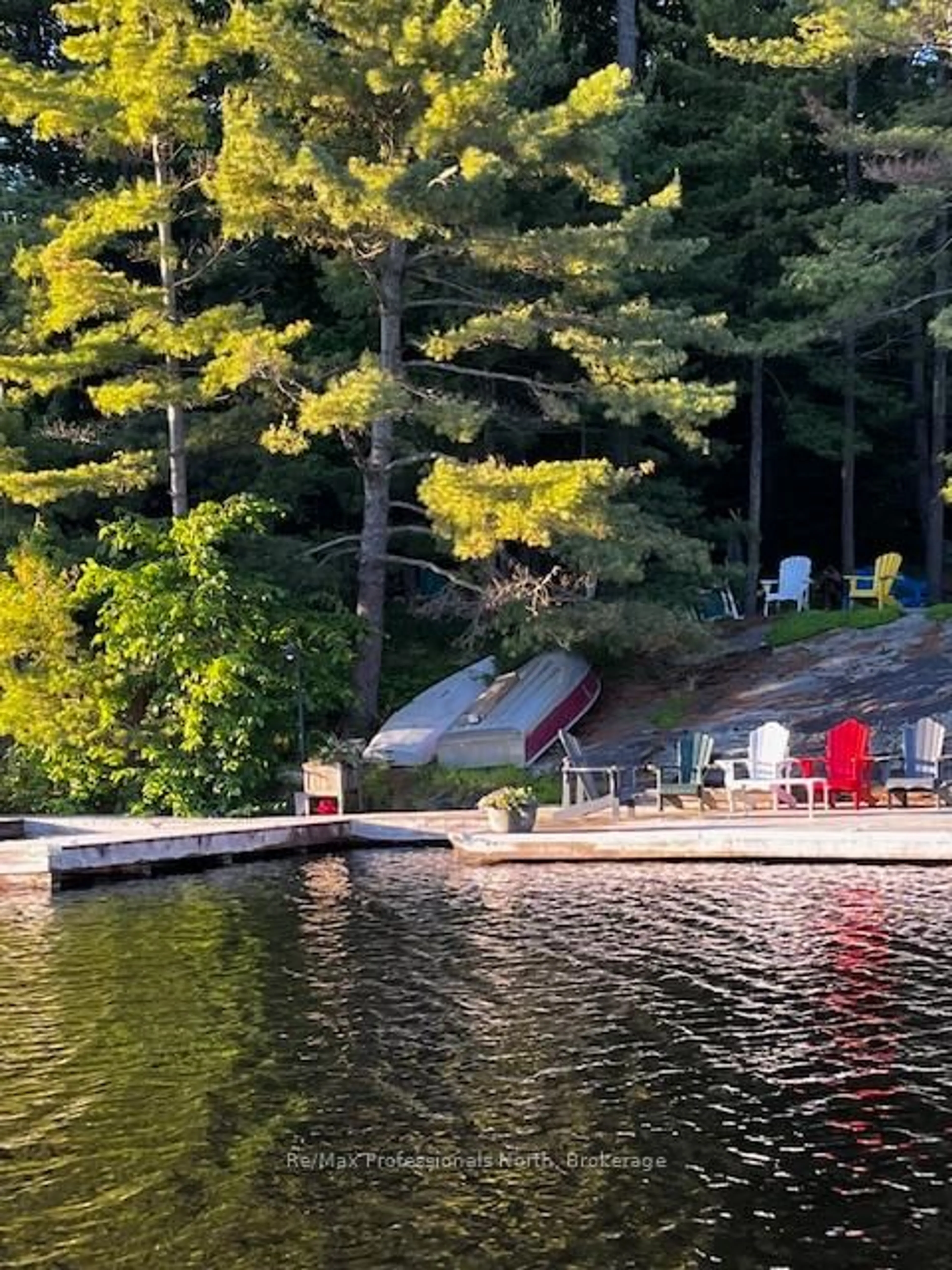 Patio, water/lake/river/ocean view for 61 Island 26LM Island, Gravenhurst Ontario P1P 1R2