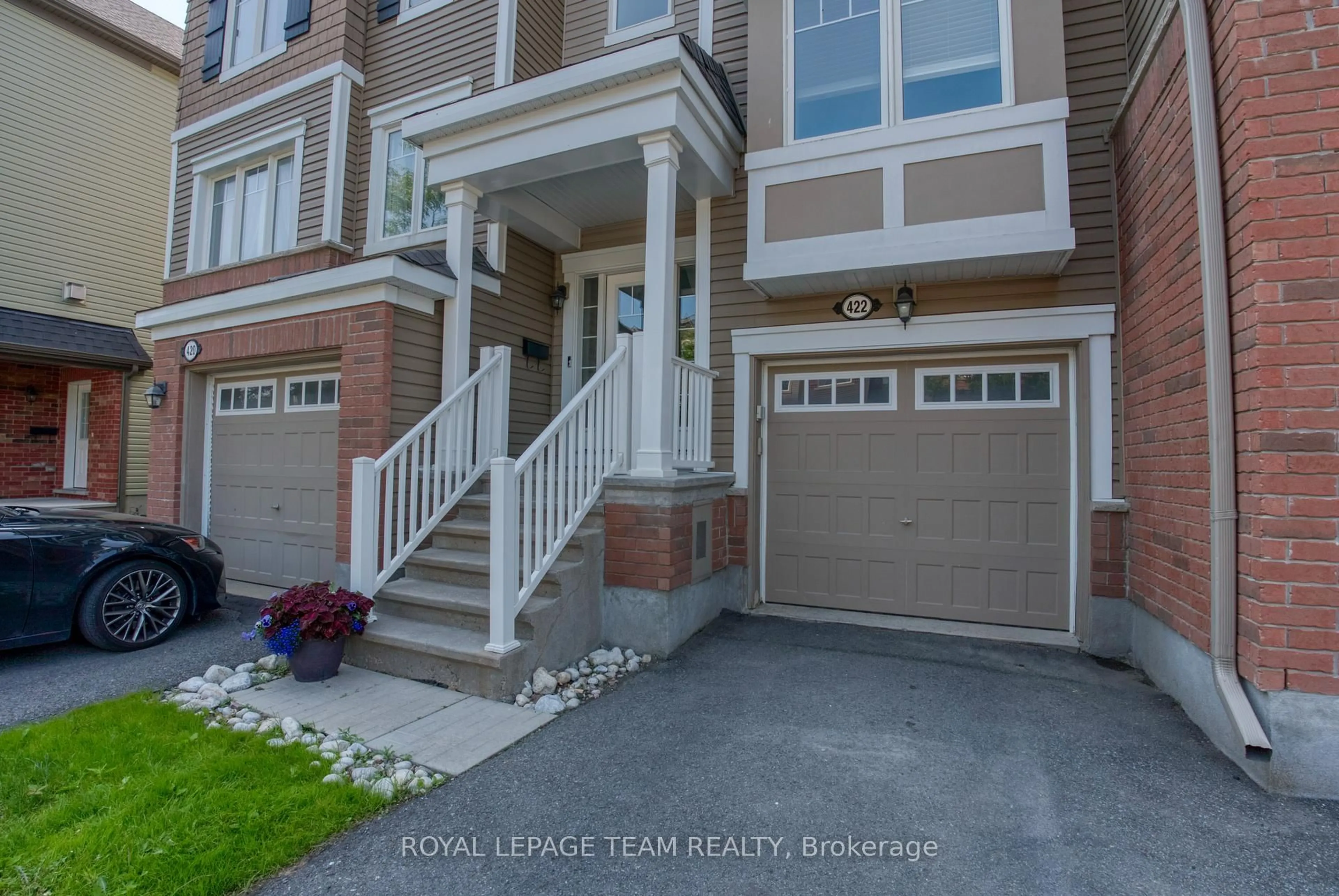 Unknown for 422 Coldwater Cres, Ottawa Ontario K2M 0J2