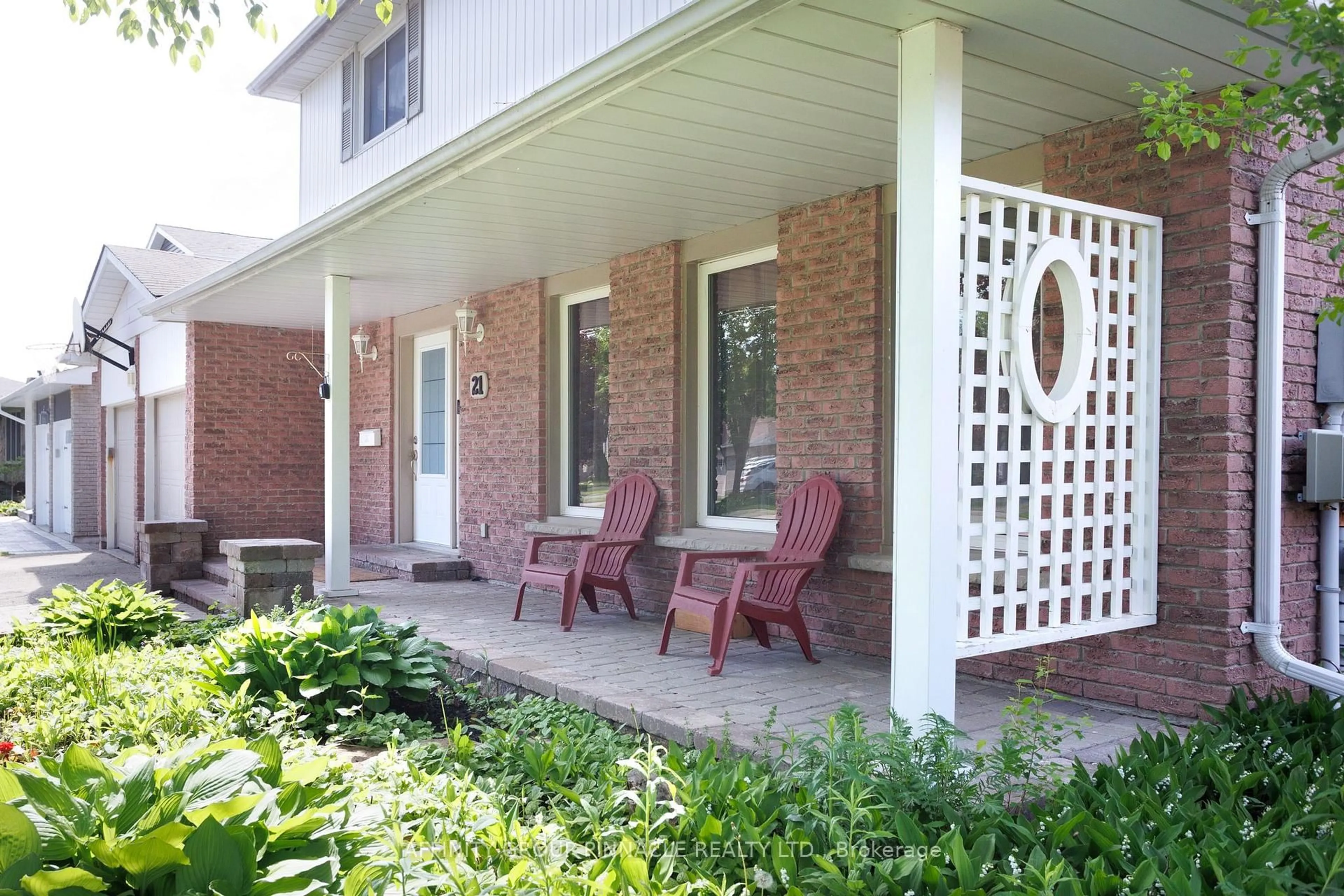 Patio, street for 21 McDonagh Dr, Kawartha Lakes Ontario K9V 5A9