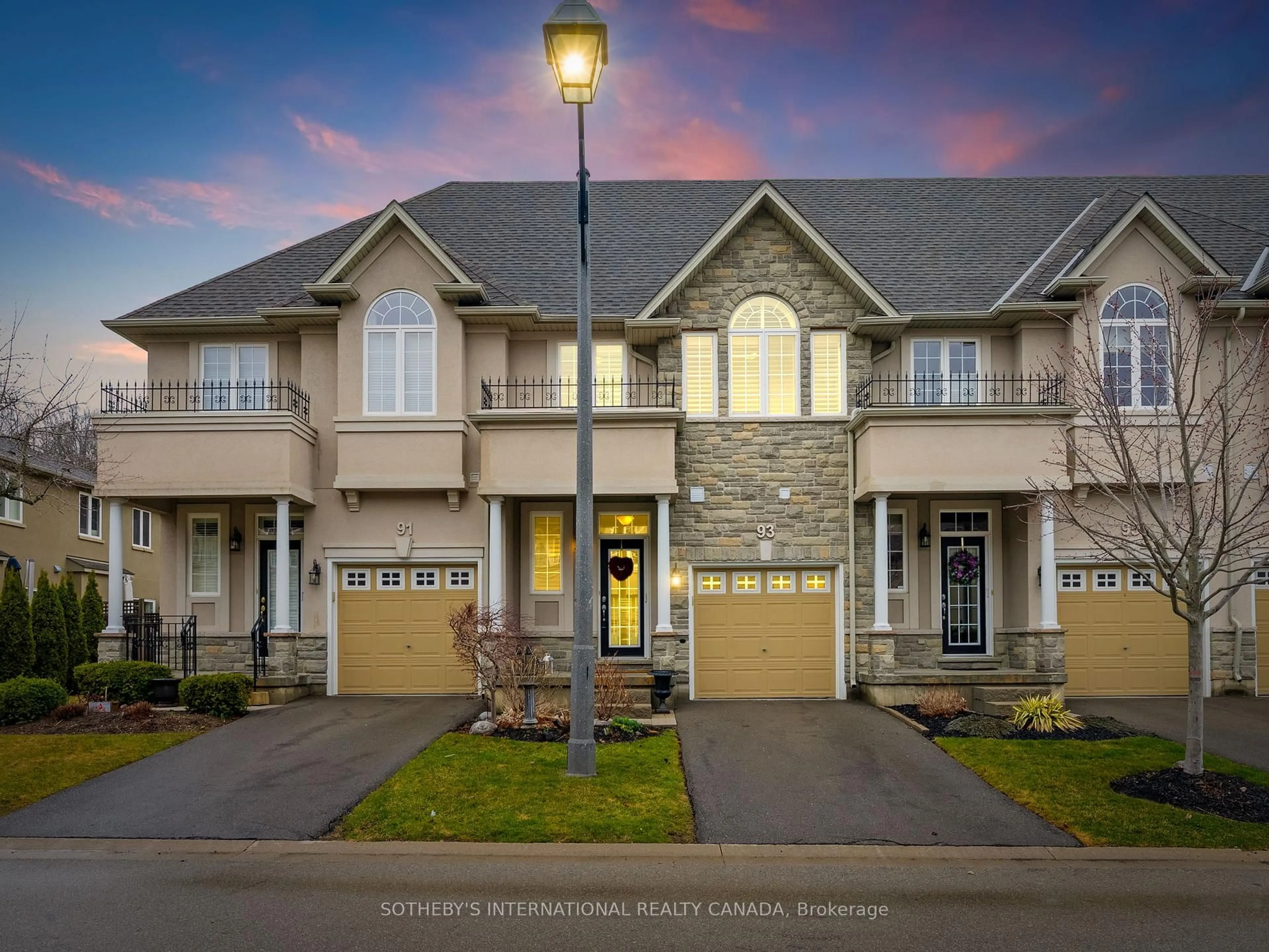 Unknown for 93 Forest Valley Cres, Hamilton Ontario L9H 0A7
