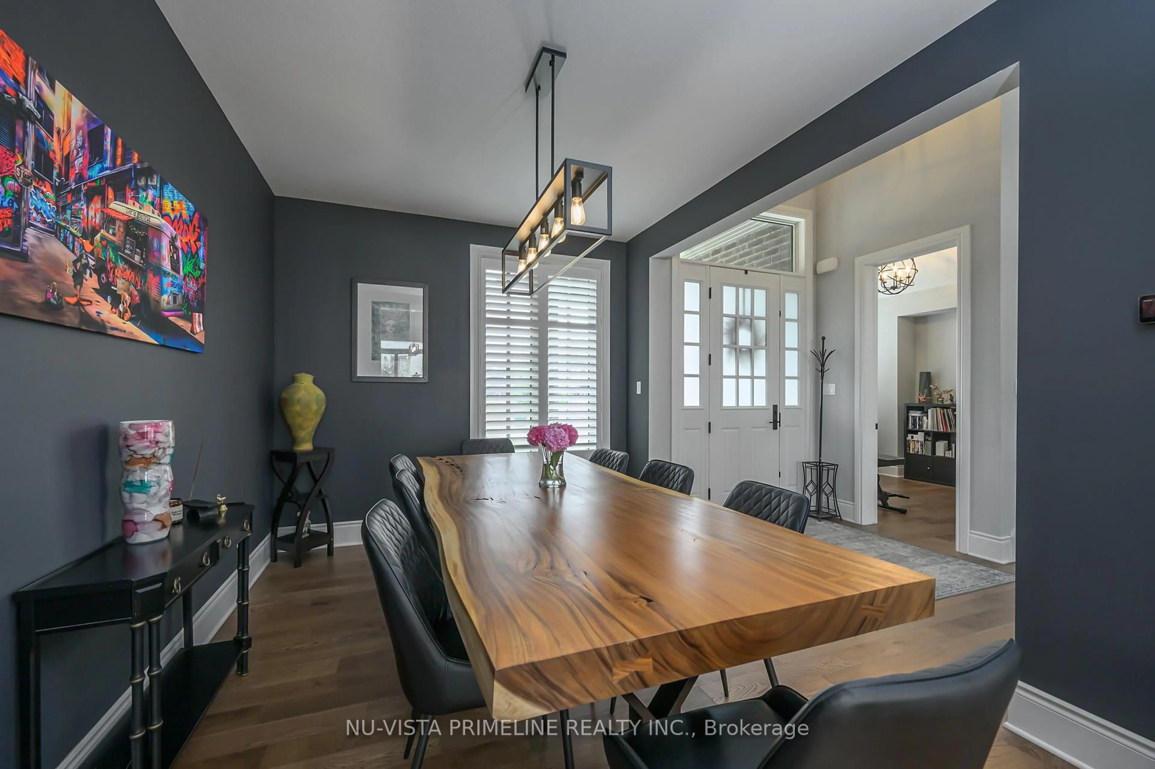 Dining room, wood/laminate floor for 928 Zaifman Circ, London North Ontario N5X 0M9