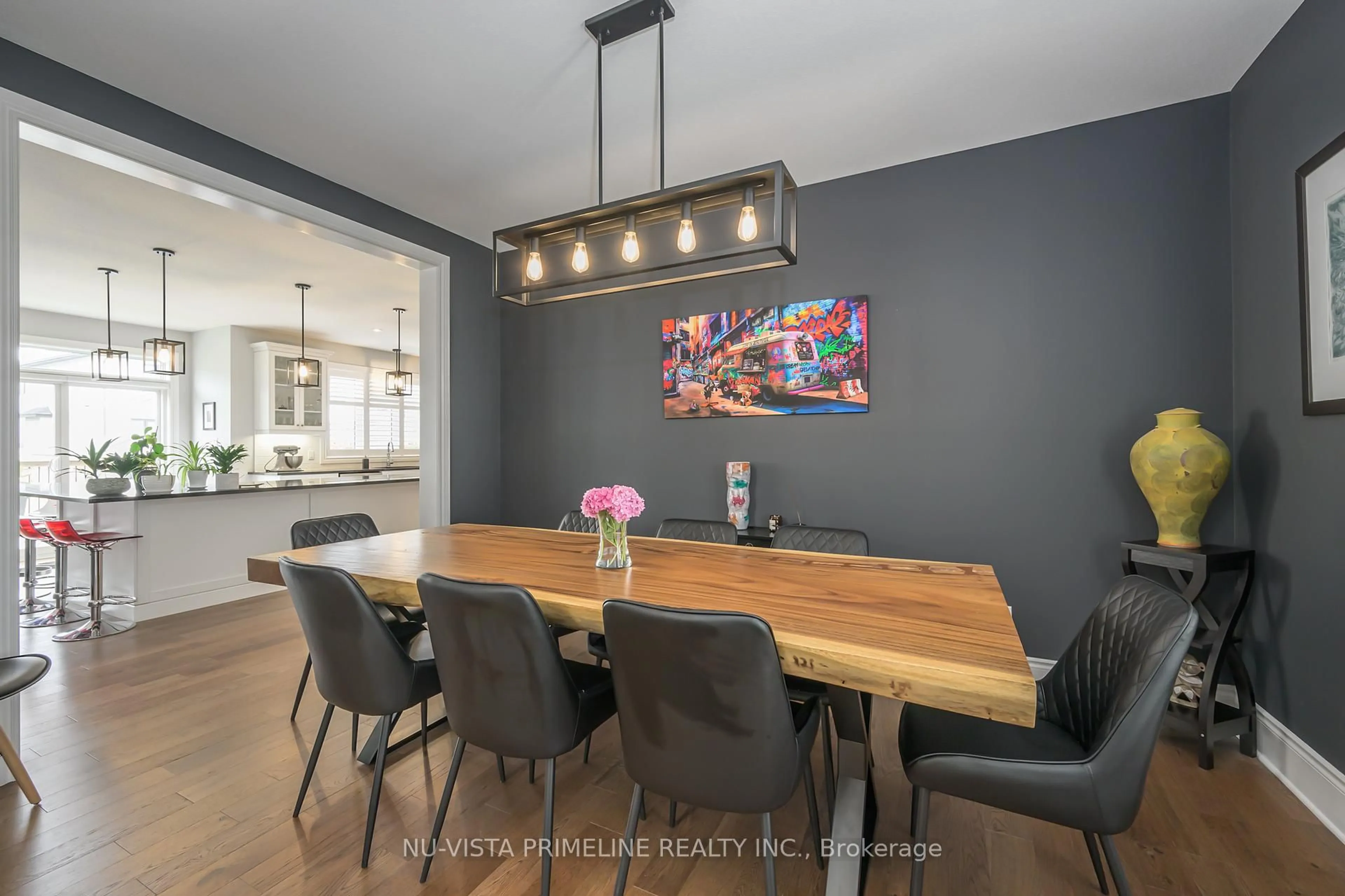 Dining room, wood/laminate floor for 928 Zaifman Circ, London North Ontario N5X 0M9