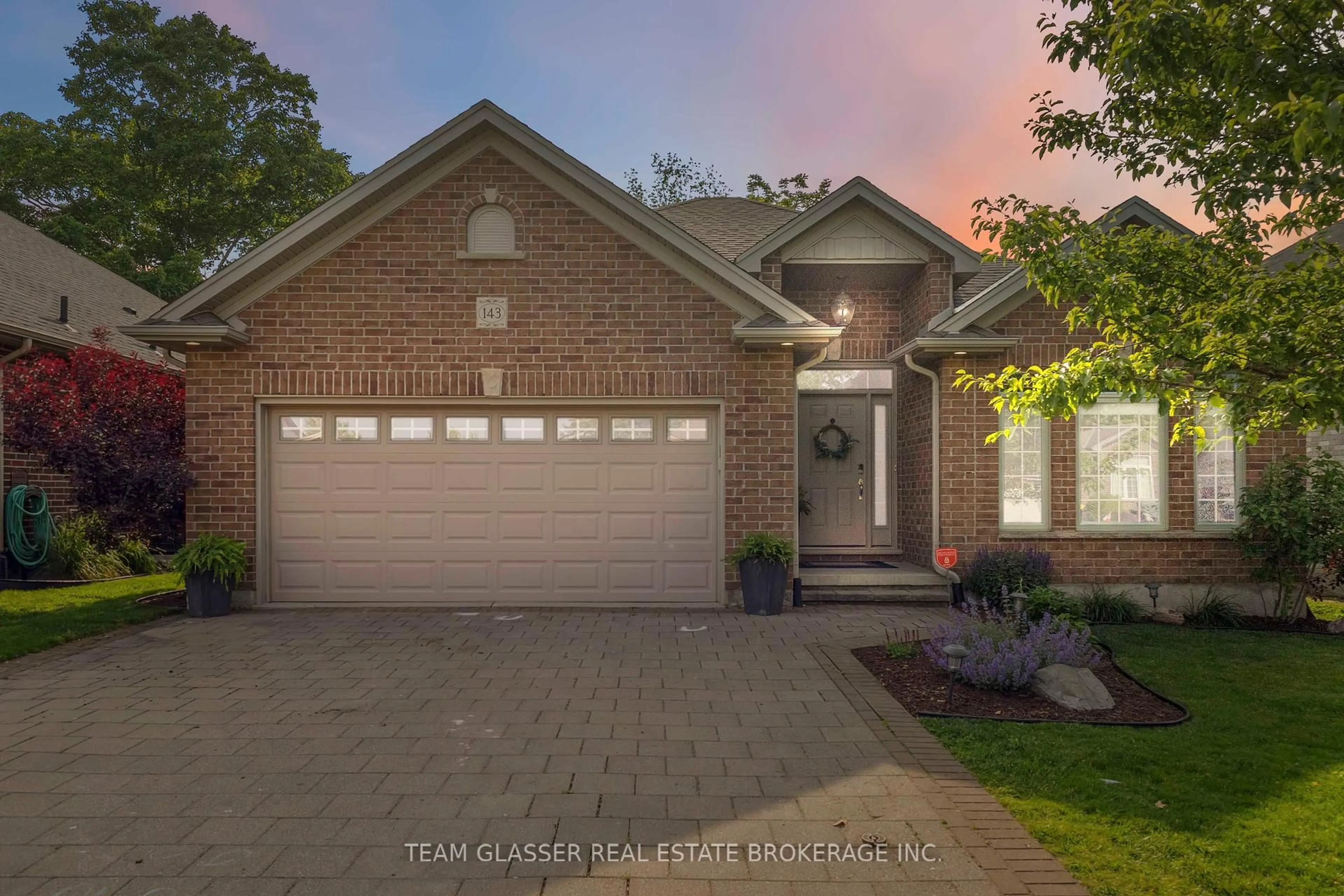 Home with brick exterior material, street for 143 DEBORAH Dr, Strathroy-Caradoc Ontario N7G 4E1