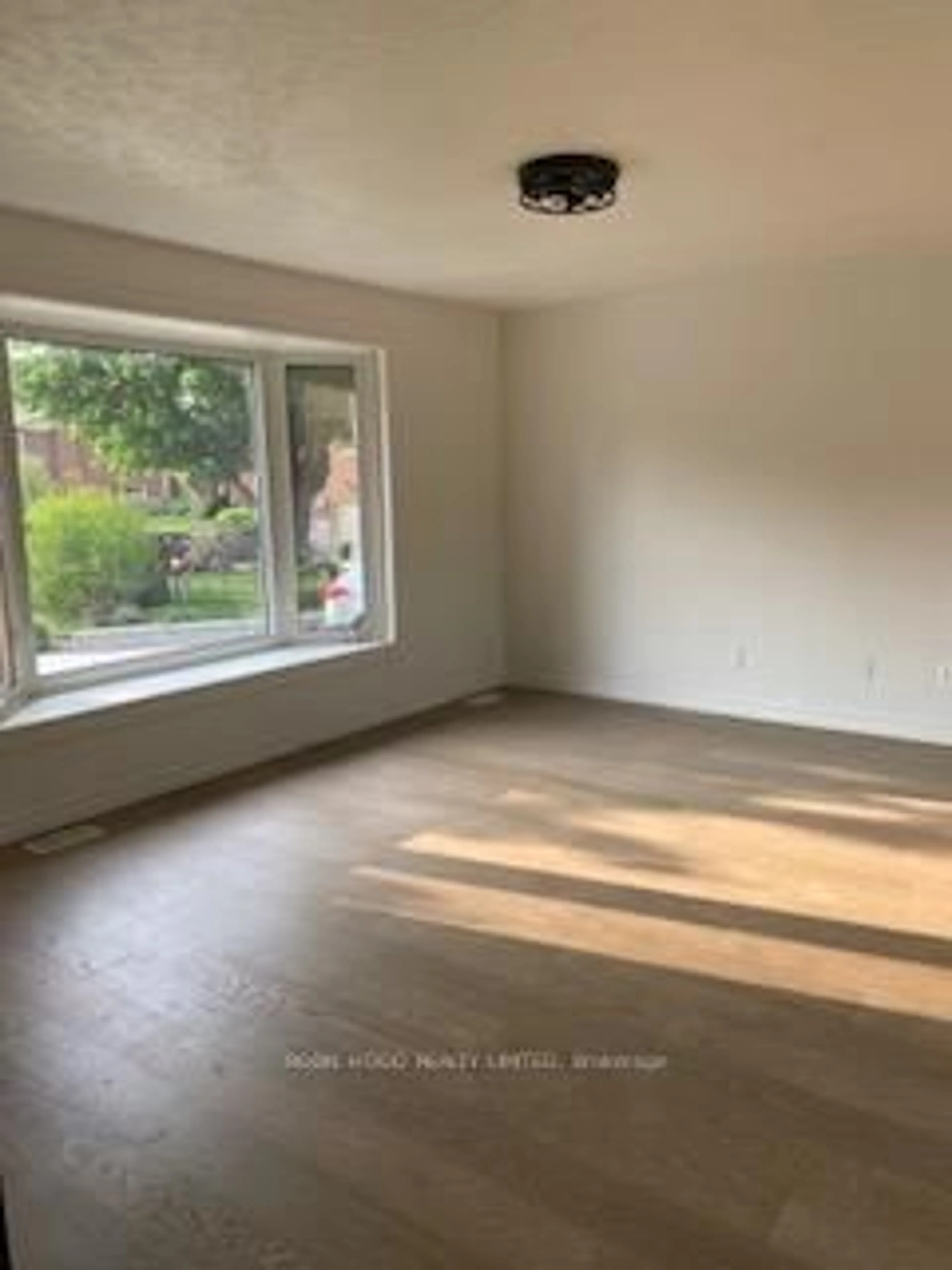 A pic of a room for 887 Nodwell Crt, Saugeen Shores Ontario N0H 2C4