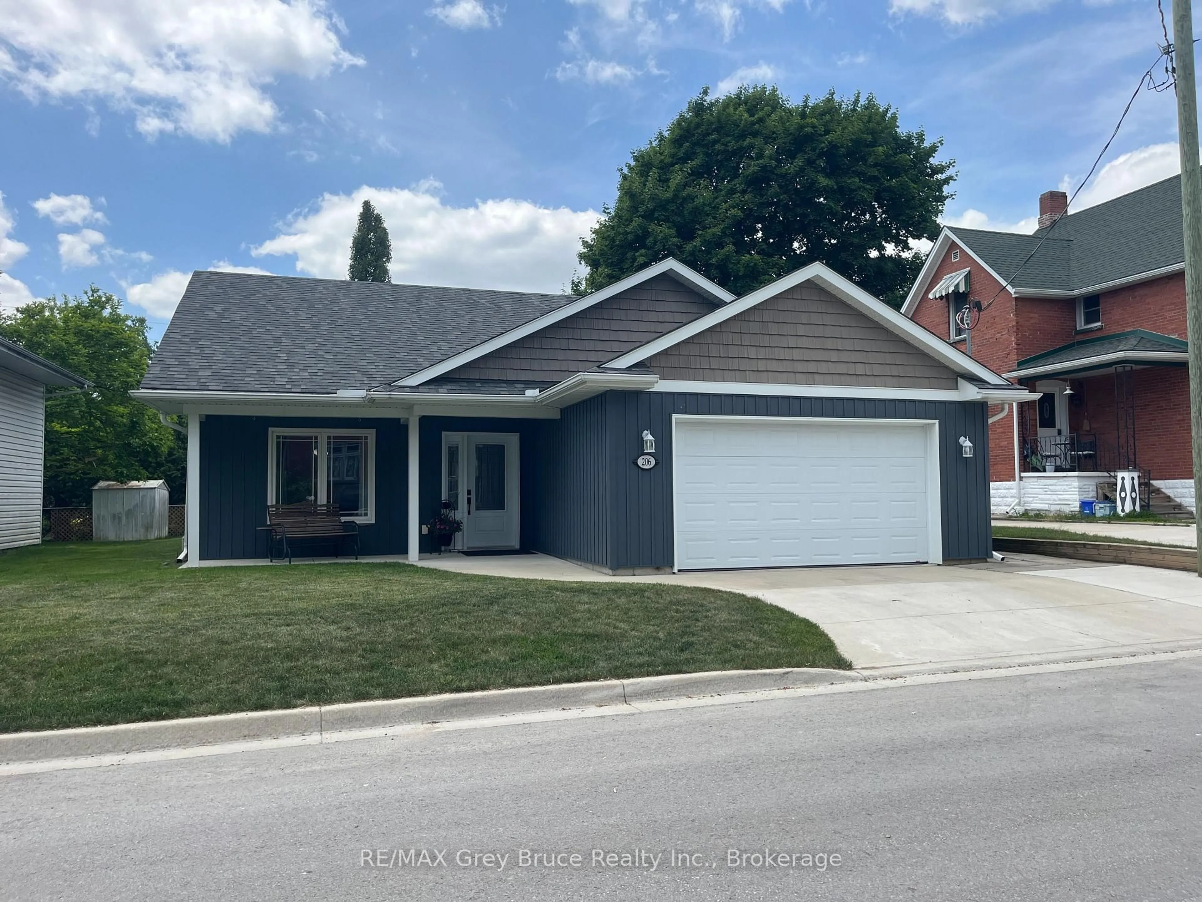 Unknown for 206 4th Ave, Arran-Elderslie Ontario N0G 1L0