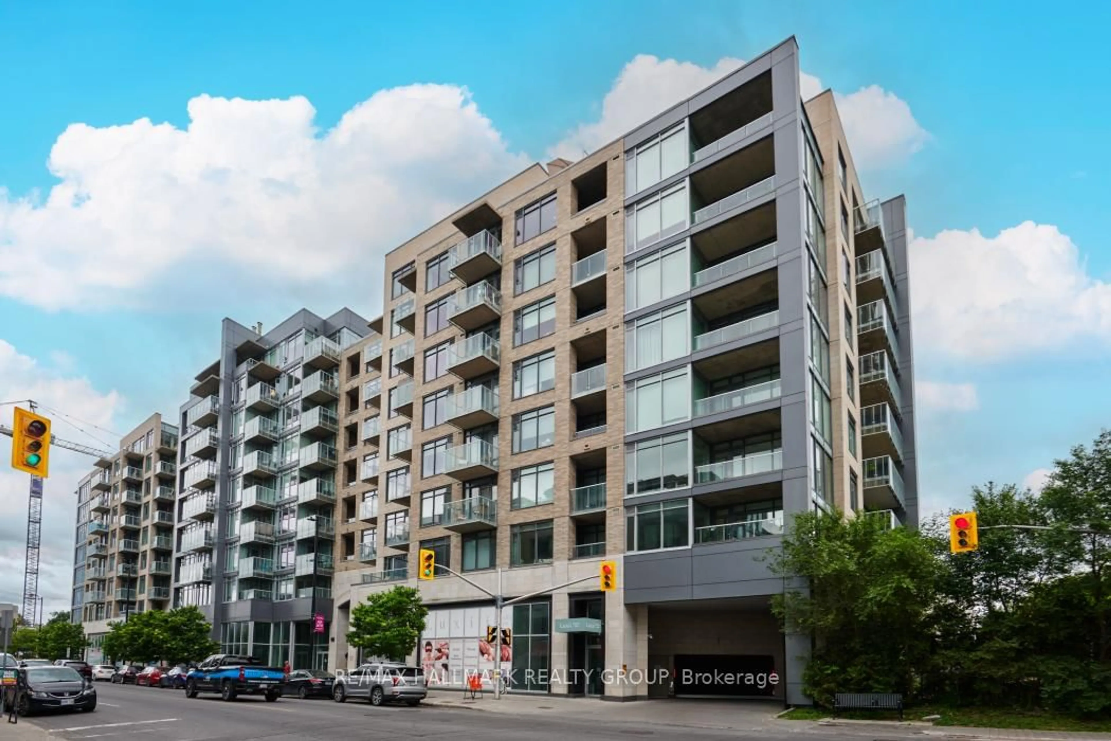 Unknown for 108 Richmond Rd #804, Ottawa Ontario K1Z 0B3