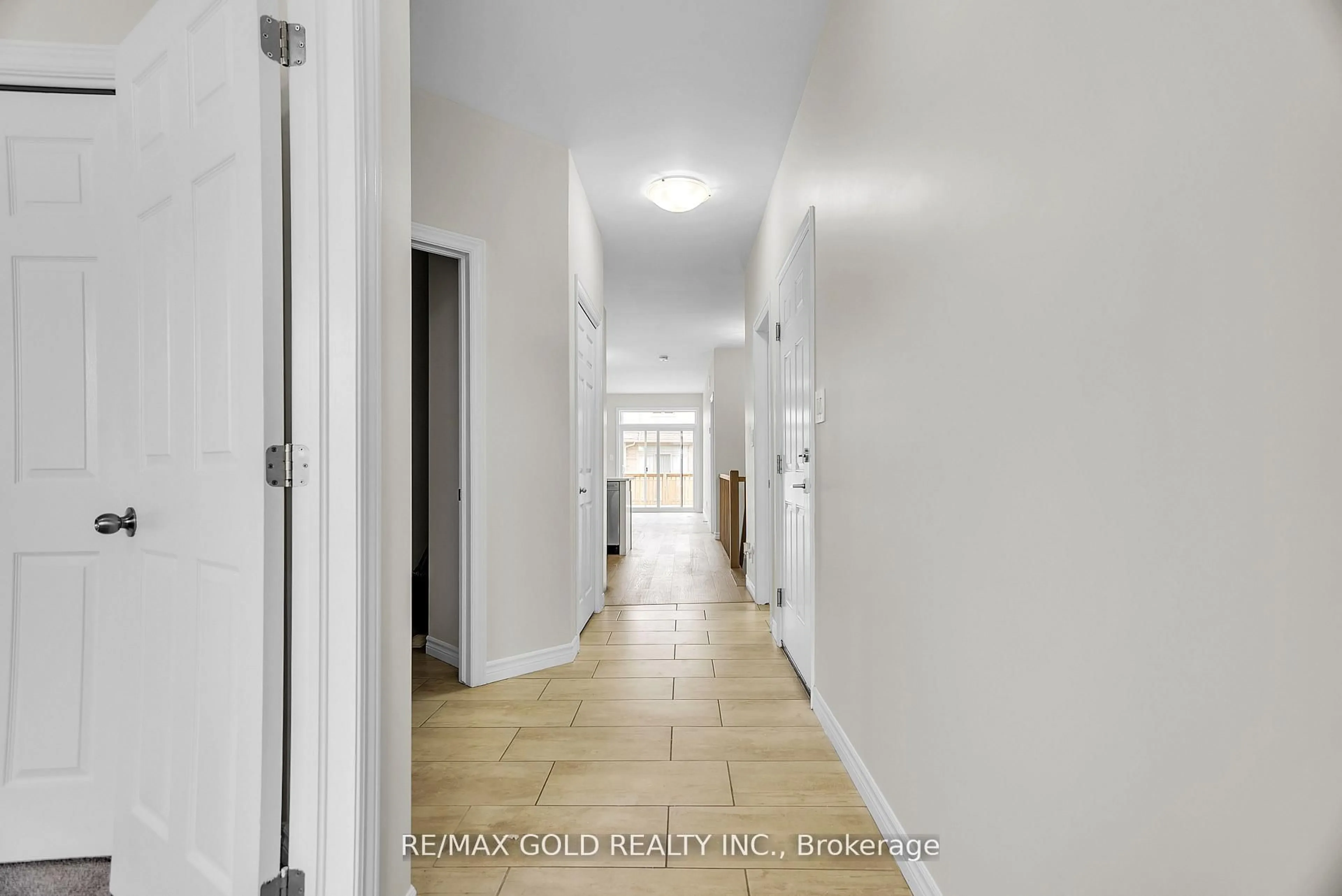 Unknown for 92 Athabaska Dr, Belleville Ontario K8N 0T2