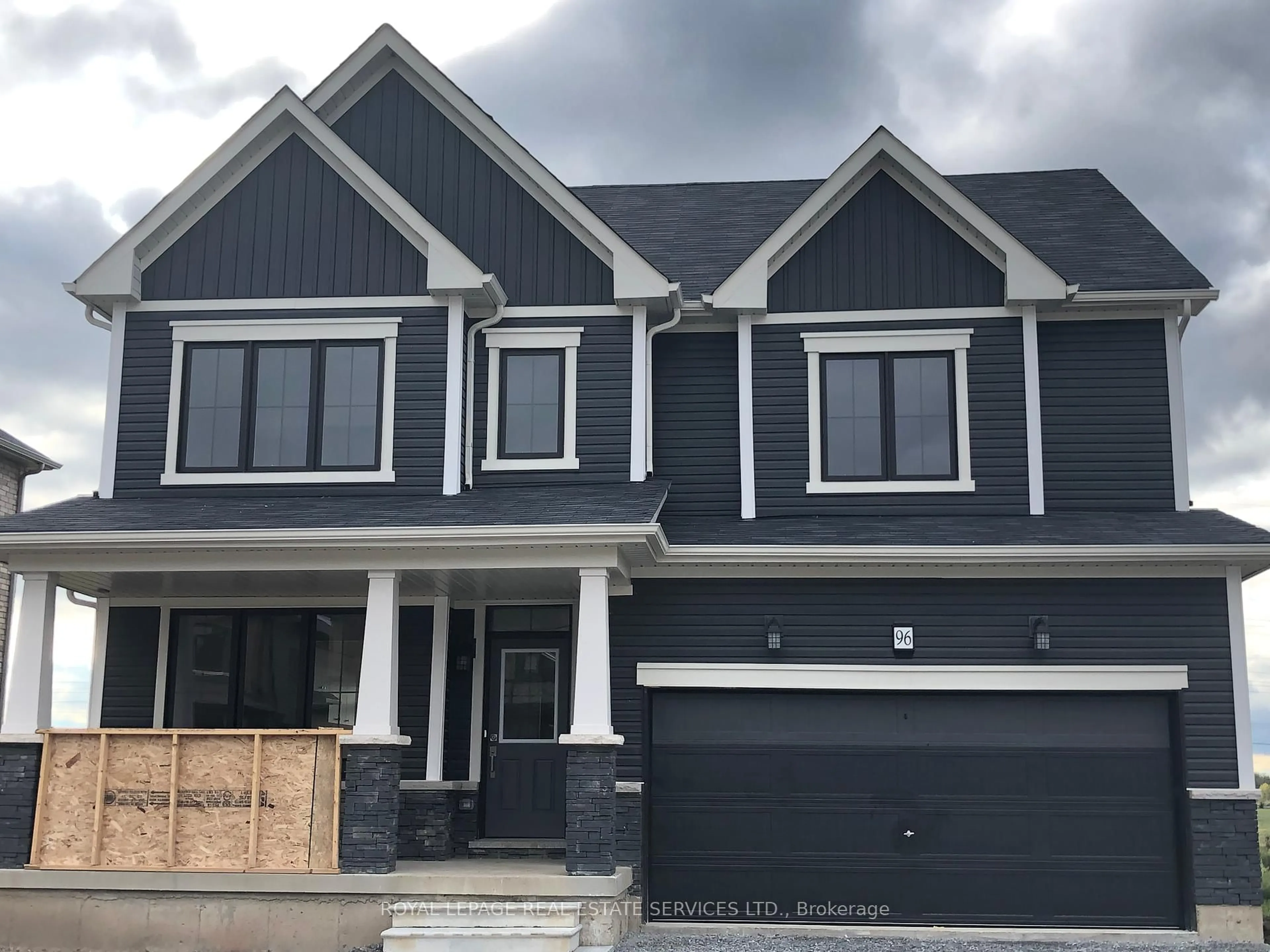 Home with vinyl exterior material, street for 96 Explorer Way, Thorold Ontario L2V 0K3
