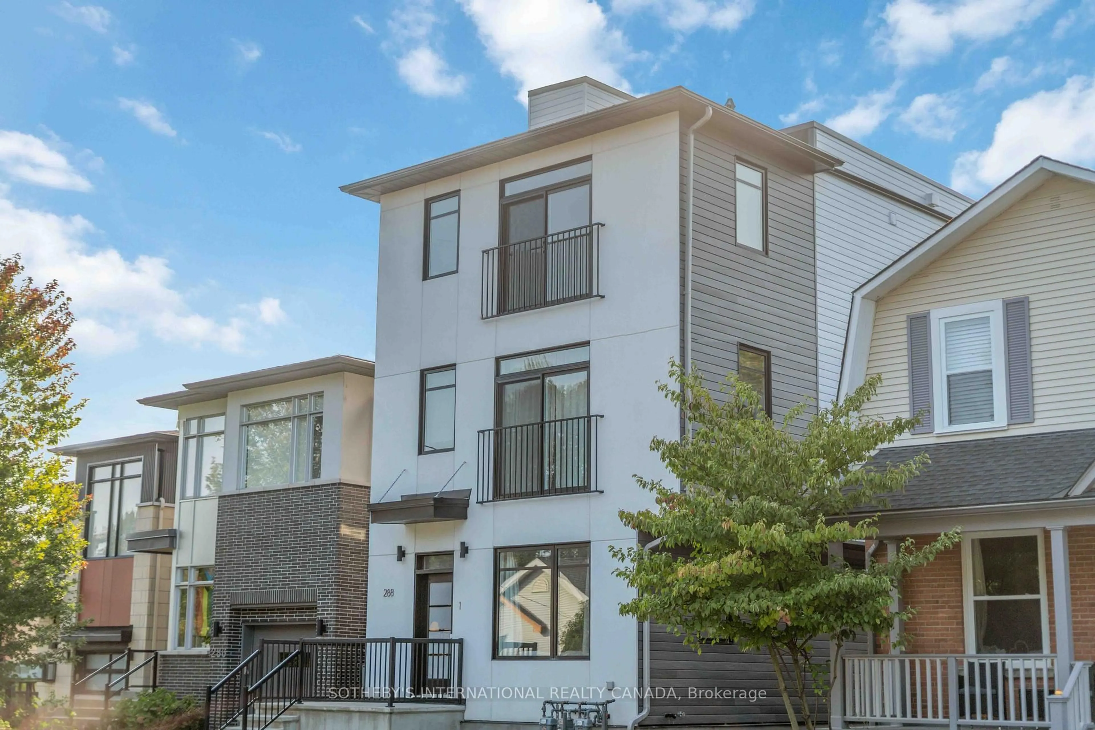 Unknown for 288 Duncairn Ave, Ottawa Ontario K1Z 7G9