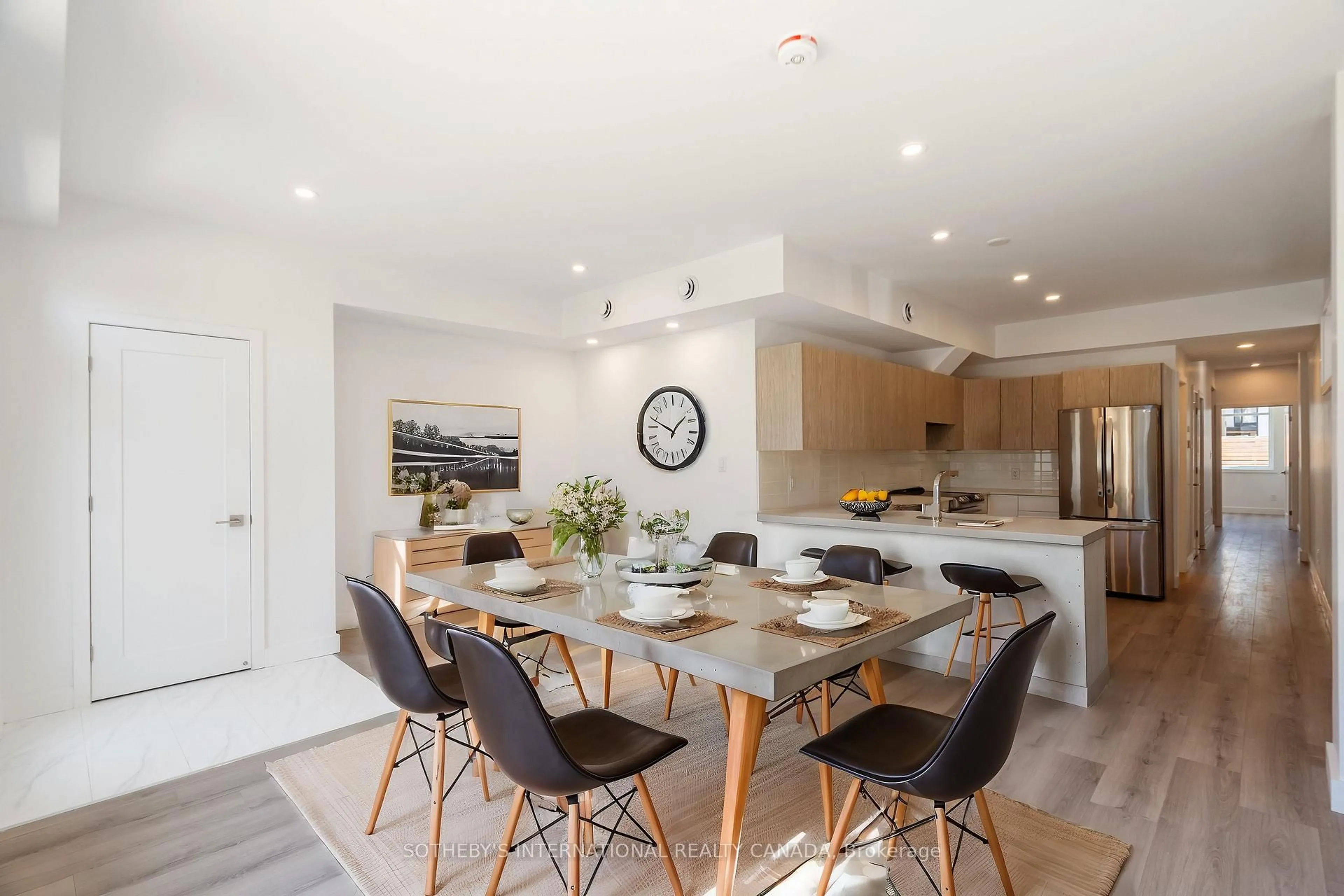 Contemporary kitchen, unknown for 288 Duncairn Ave, Ottawa Ontario K1Z 7G9