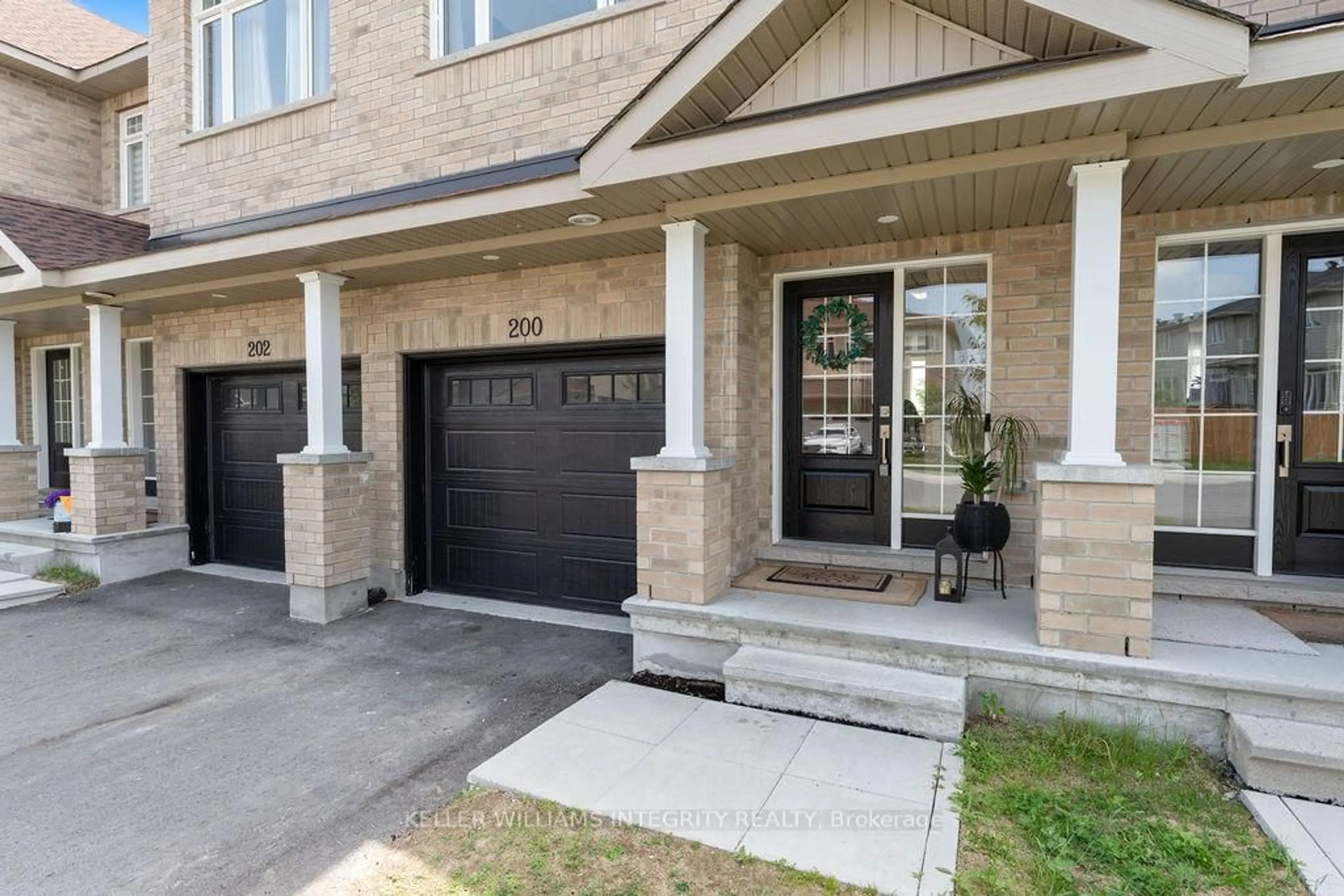 Home with brick exterior material, street for 200 HOOPER St, Carleton Place Ontario K7C 0C4
