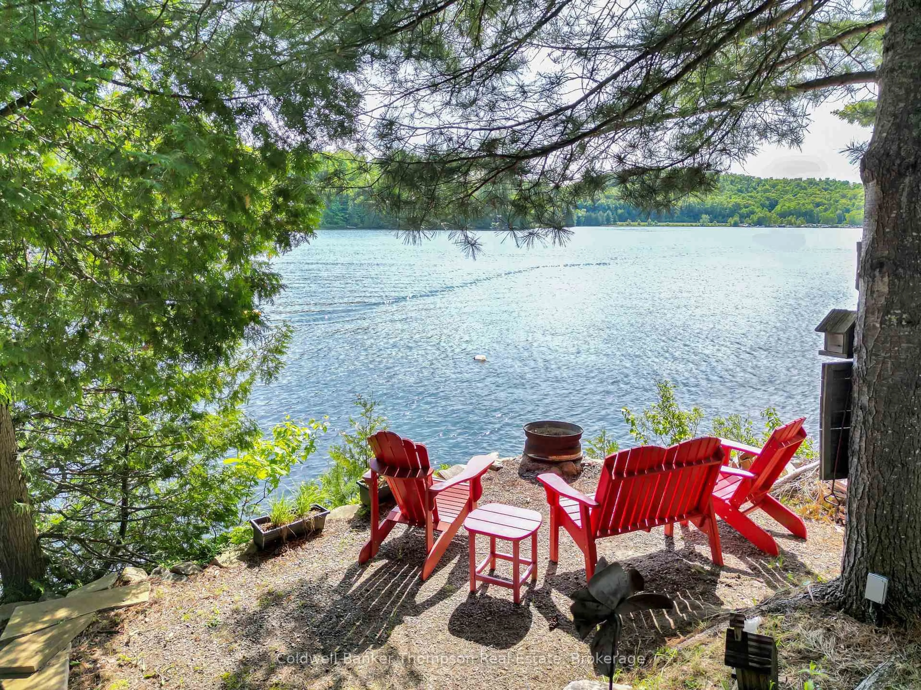 Patio, water/lake/river/ocean view for 92 RAVEN LAKE, Lake of Bays Ontario P0A 1E0