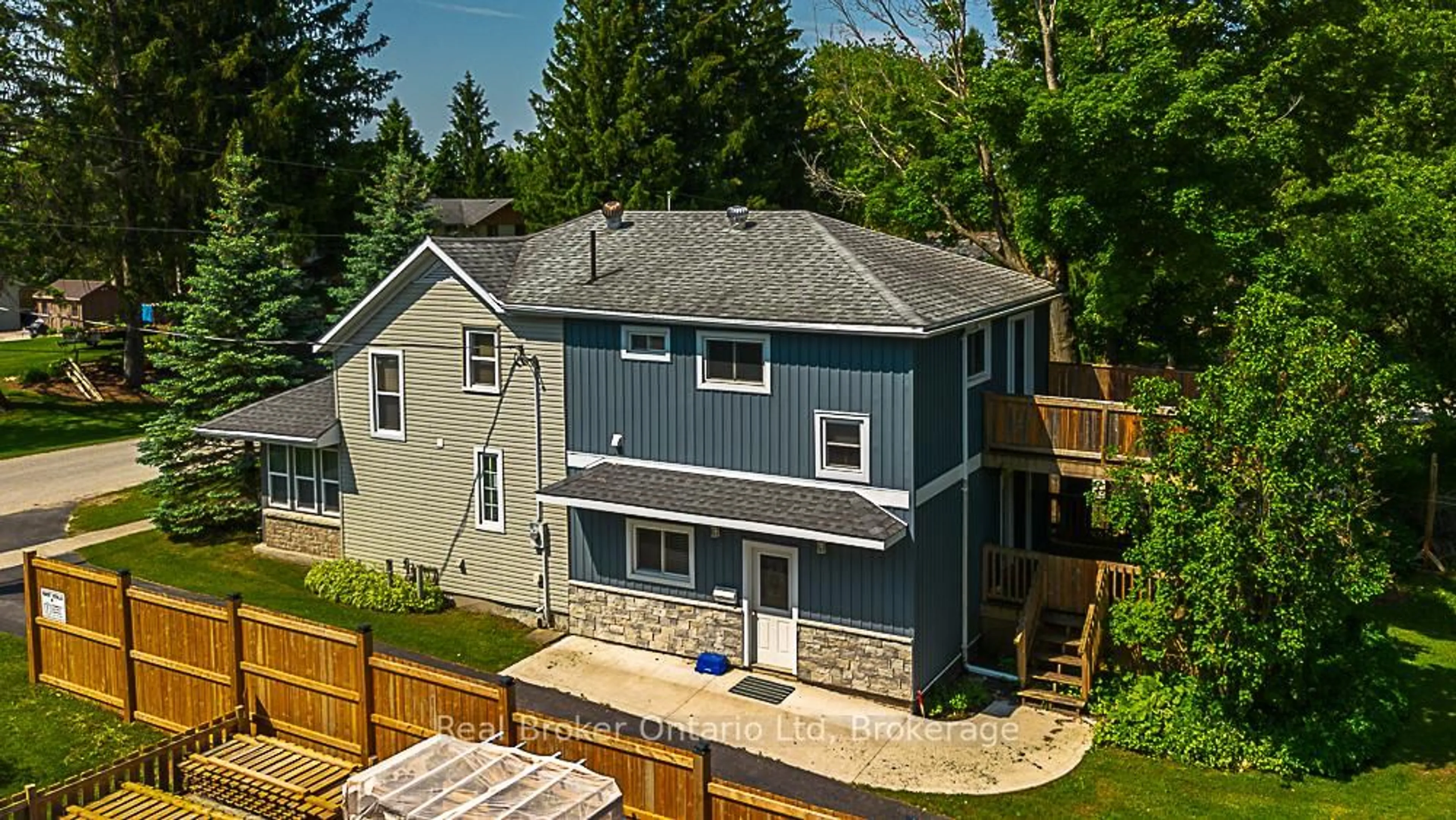 A pic from outside/outdoor area/front of a property/back of a property/a pic from drone, unknown for 144 Loucks Lane, Chatsworth Ontario N0H 1G0