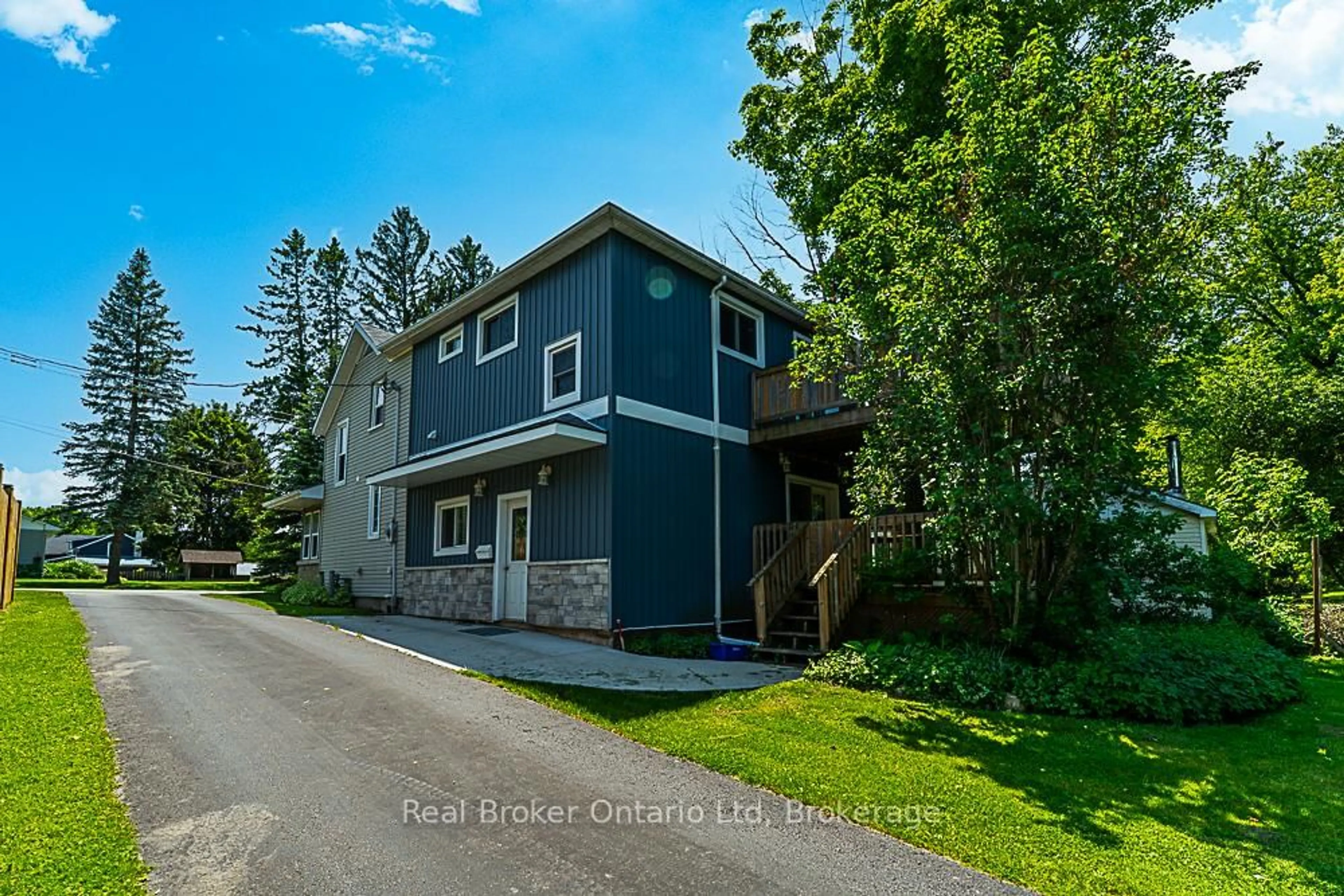 A pic from outside/outdoor area/front of a property/back of a property/a pic from drone, street for 144 Loucks Lane, Chatsworth Ontario N0H 1G0