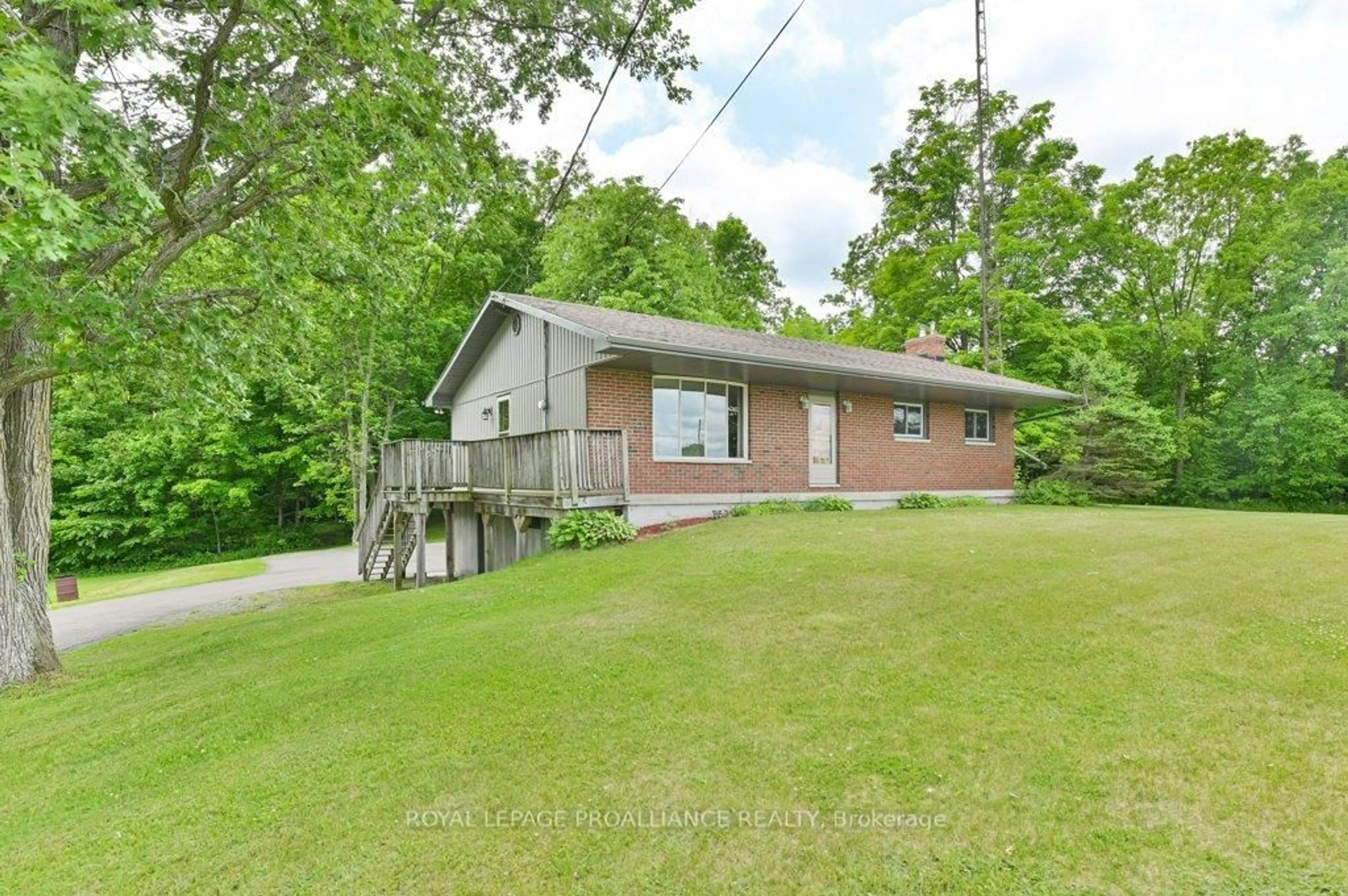 A pic from outside/outdoor area/front of a property/back of a property/a pic from drone, unknown for 184 Bethel Rd, Stirling Ontario K0K 3E0