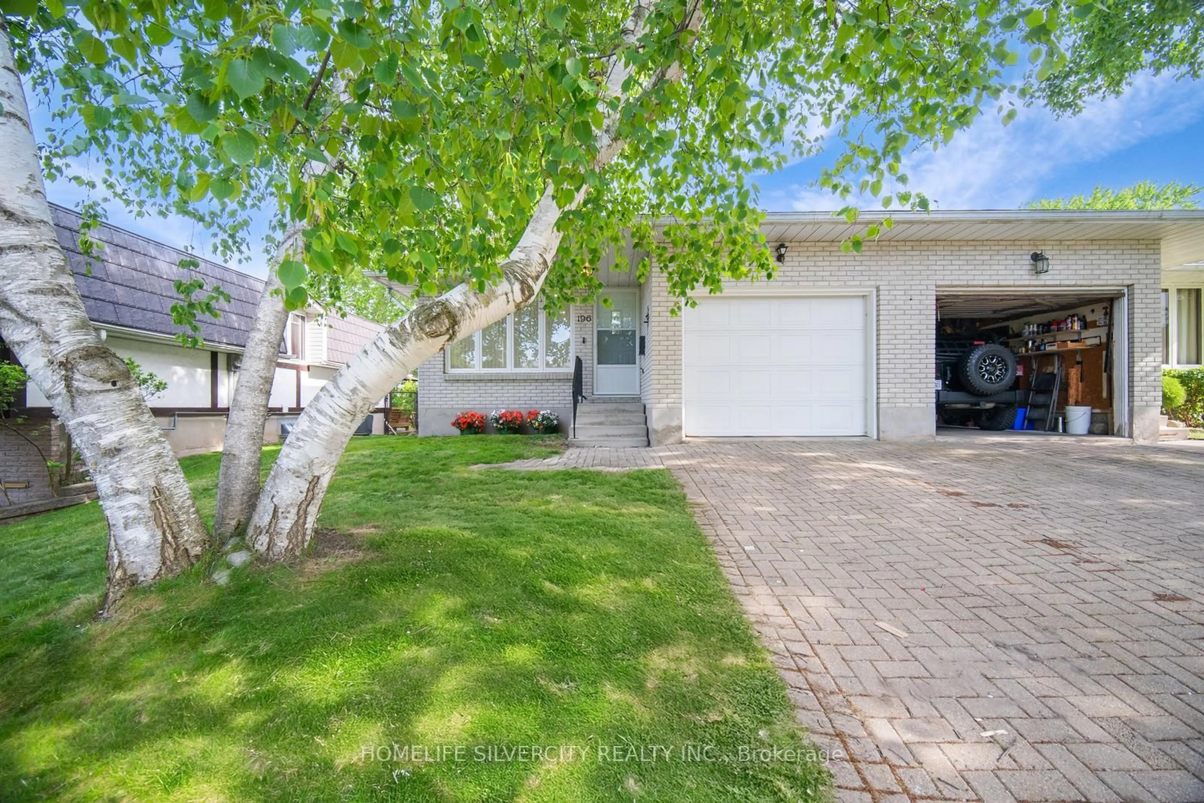 Unknown for 196 Millwood Cres, Kitchener Ontario N2P 1N2