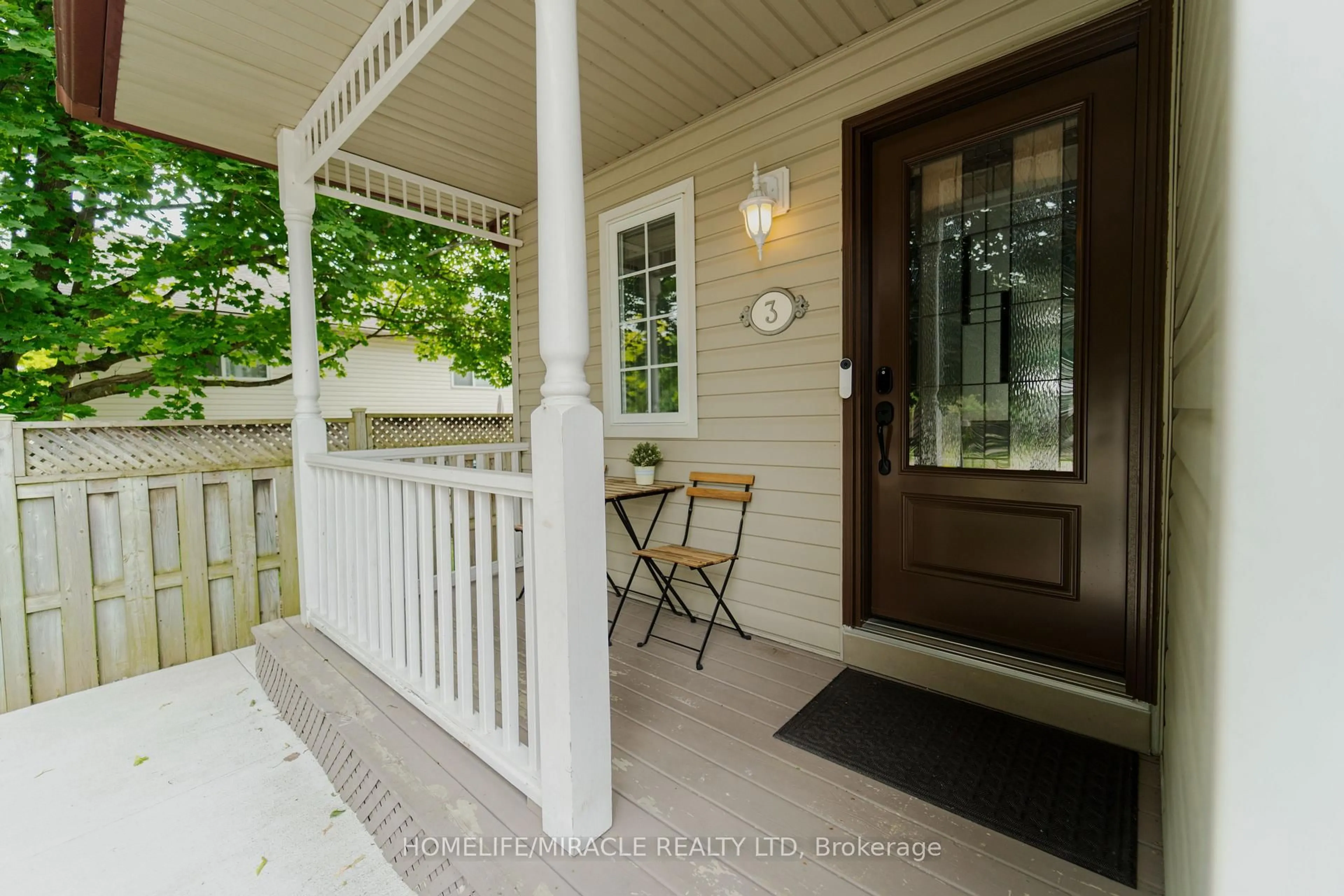 Indoor entryway for 3 Marcy Cres, Cambridge Ontario N3C 4H5