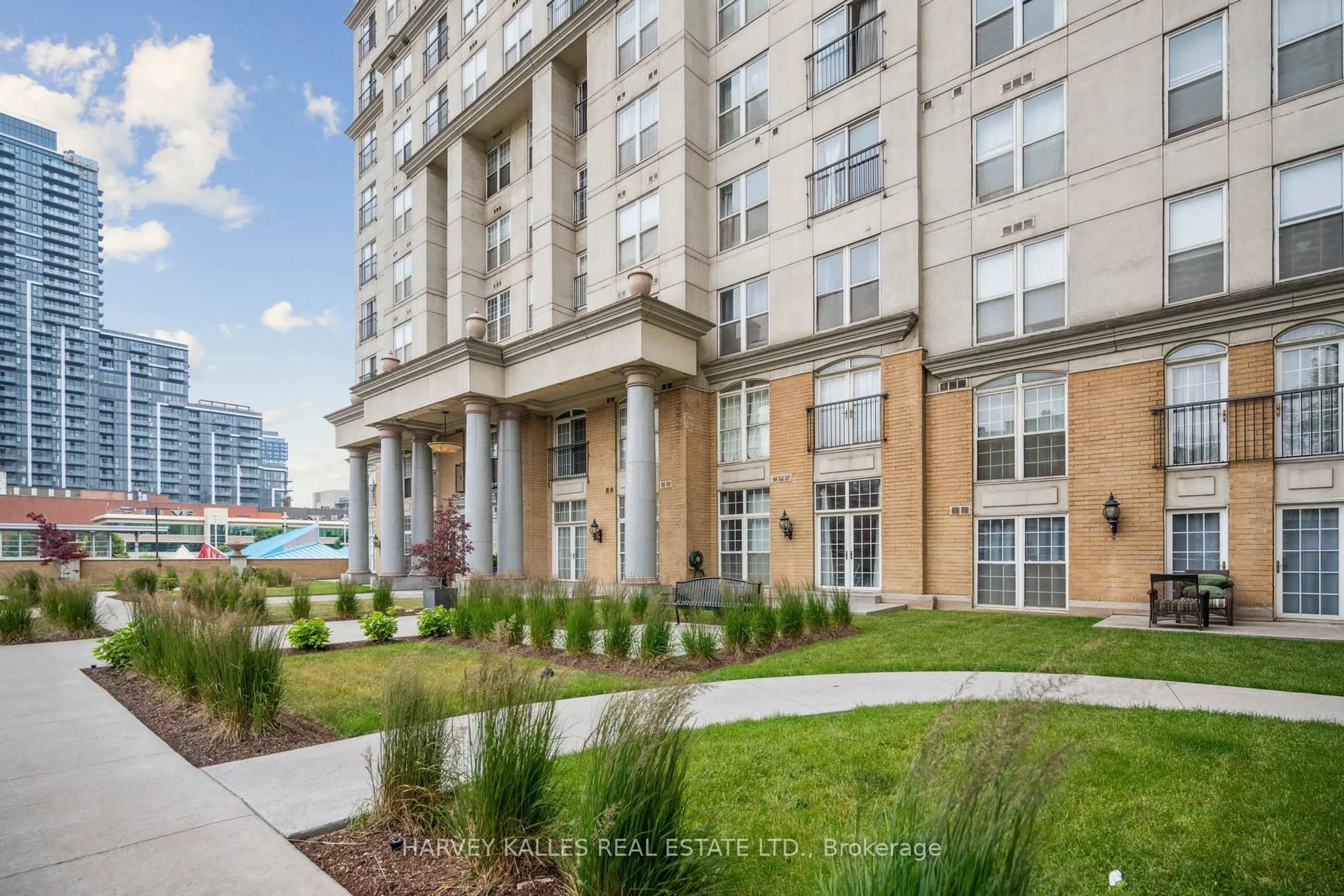 Patio, street for 135 James St #414, Hamilton Ontario L8P 2Z6