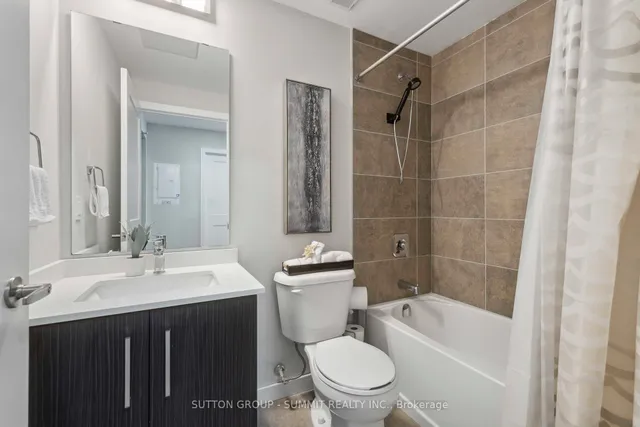 Additional property image - 15 Queen St Unit 1709