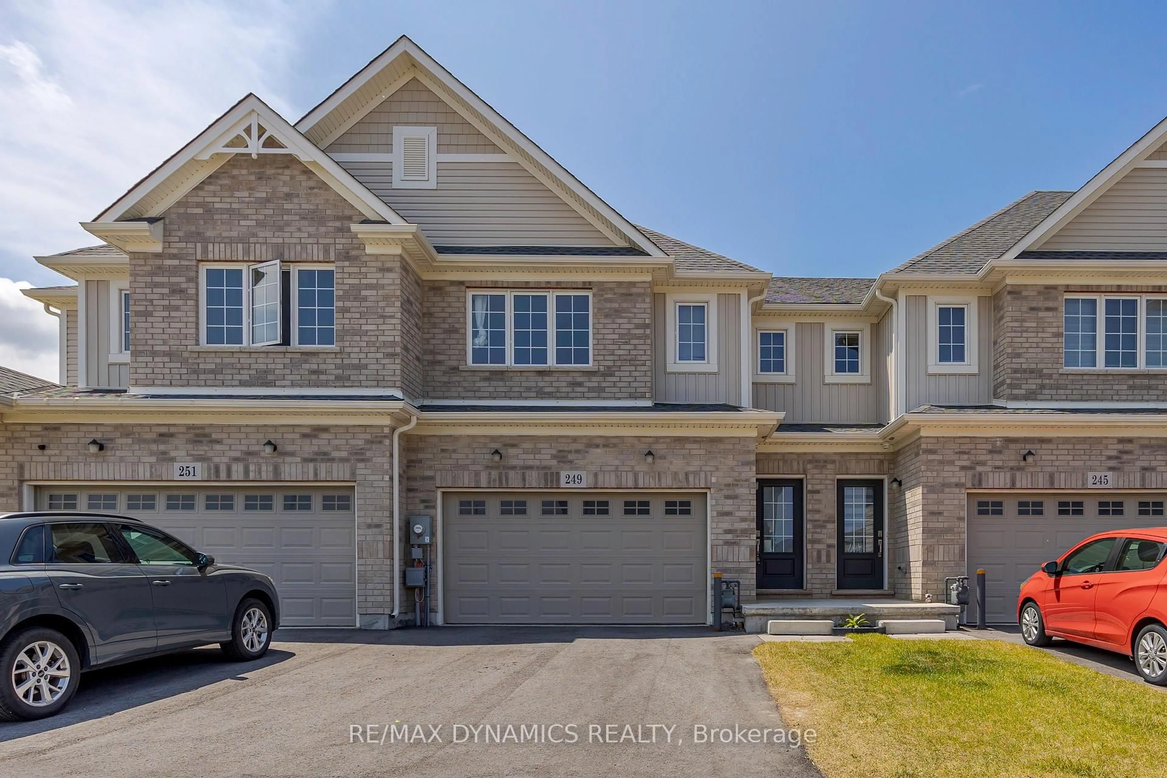 Home with brick exterior material, street for 249 BUR OAK Dr, Thorold Ontario L2V 0L7