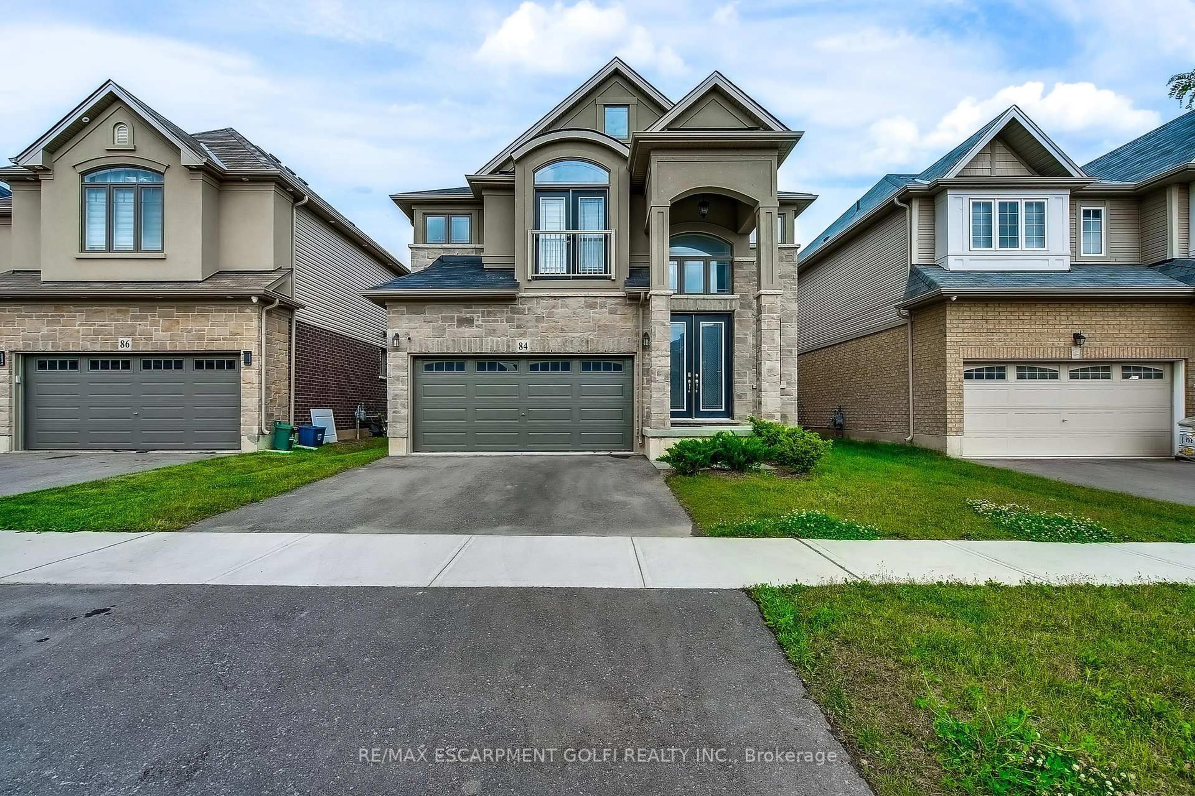 Home with brick exterior material, street for 84 COOKE Ave, Brantford Ontario N3T 0S1