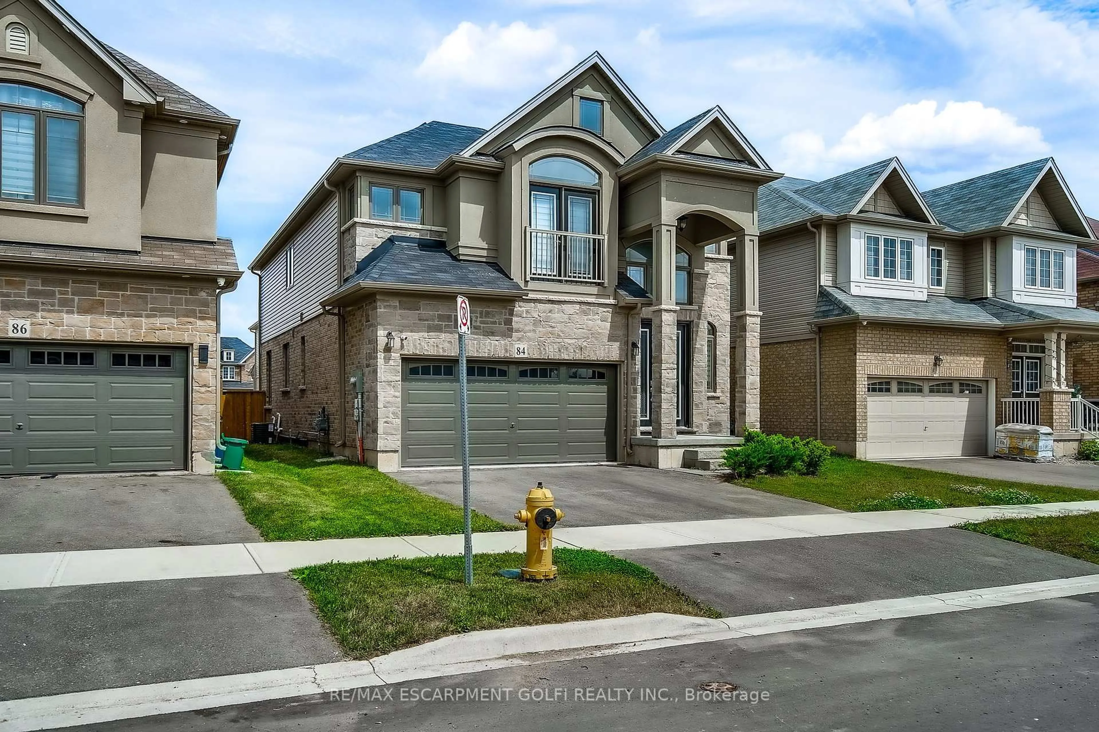 Home with brick exterior material, street for 84 COOKE Ave, Brantford Ontario N3T 0S1