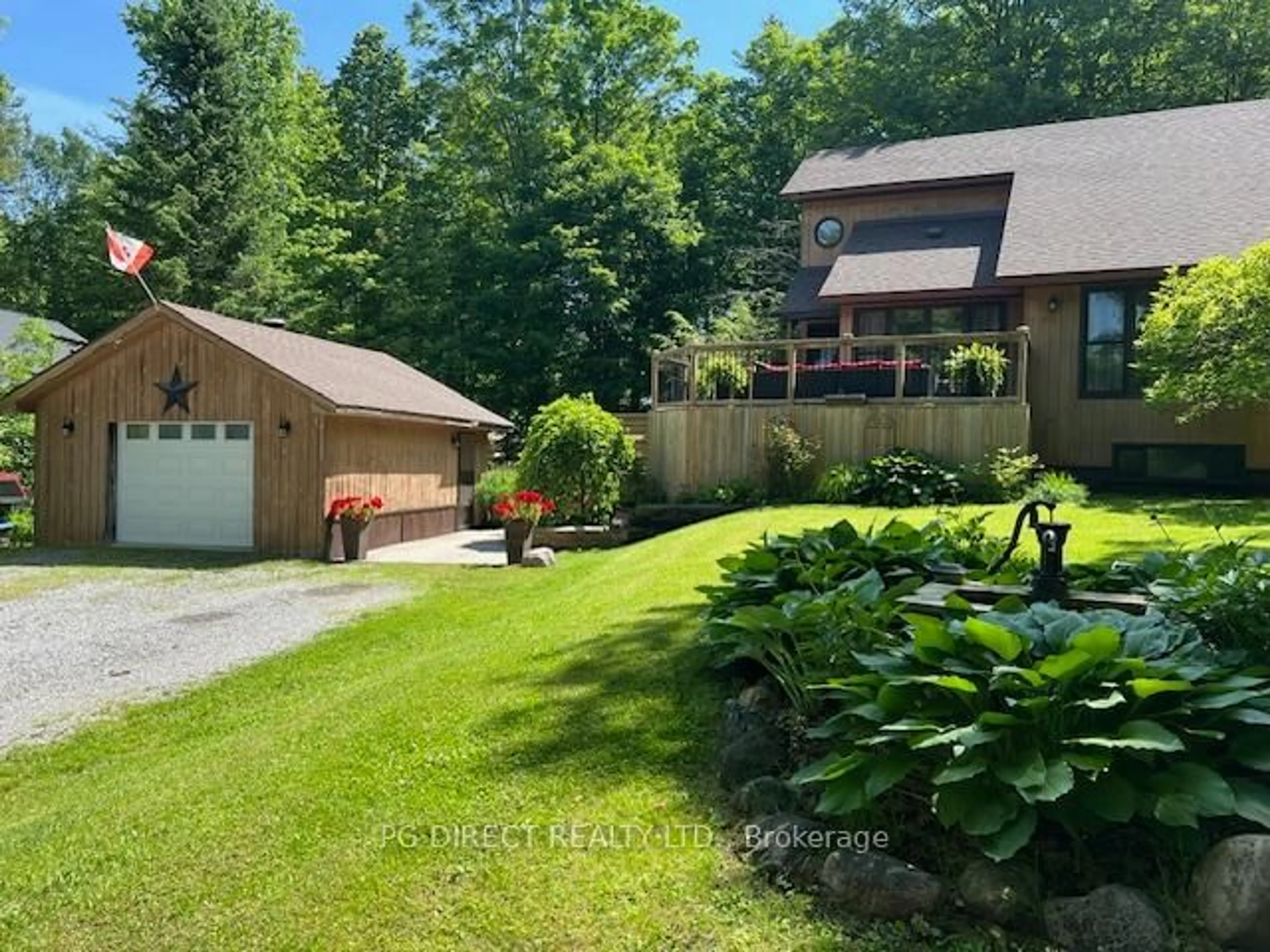 A pic from outside/outdoor area/front of a property/back of a property/a pic from drone, unknown for 23 Scout Cres, Cavan Monaghan Ontario K0L 1V0