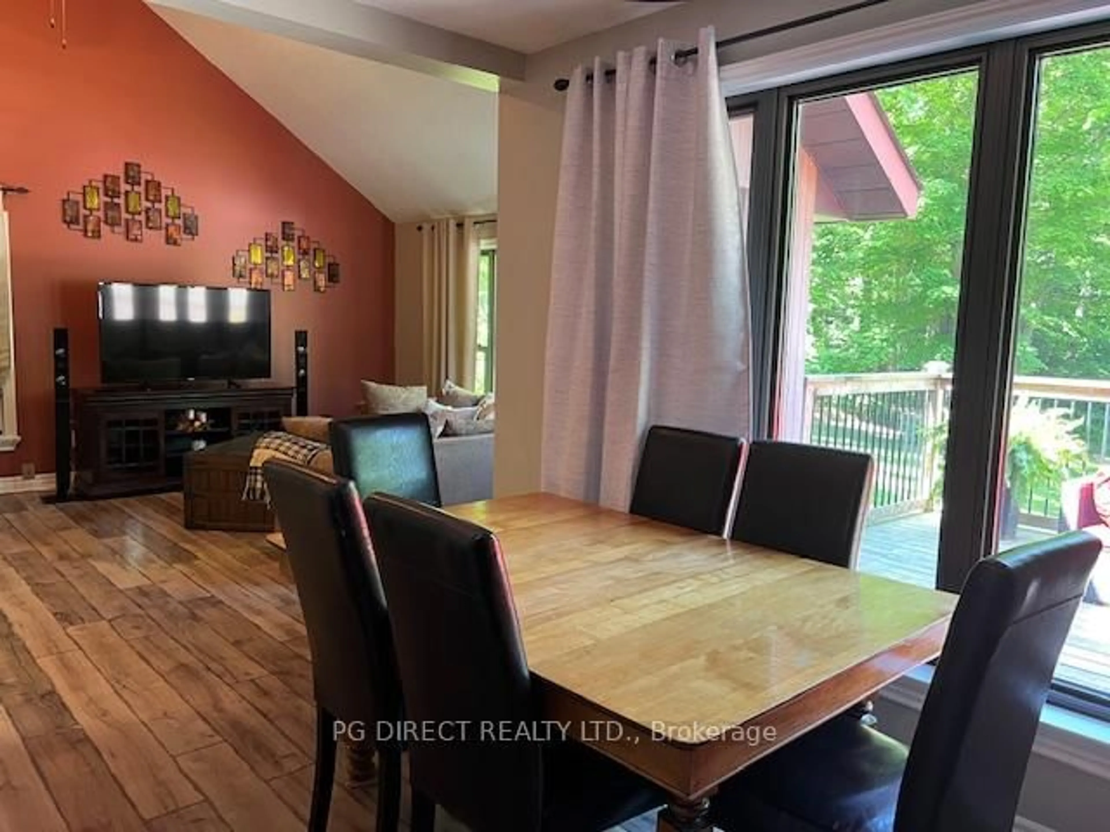 Dining room, wood/laminate floor for 23 Scout Cres, Cavan Monaghan Ontario K0L 1V0