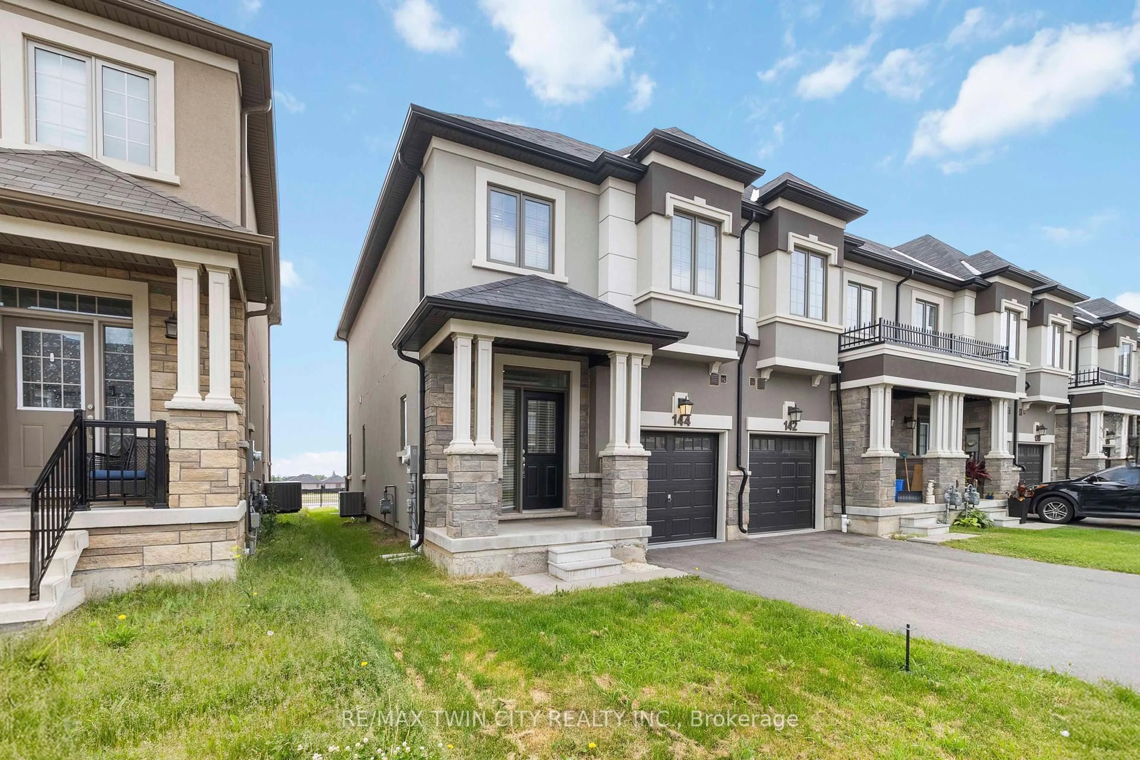 Unknown for 144 Flagg Ave, Brant Ontario N3L 0J8