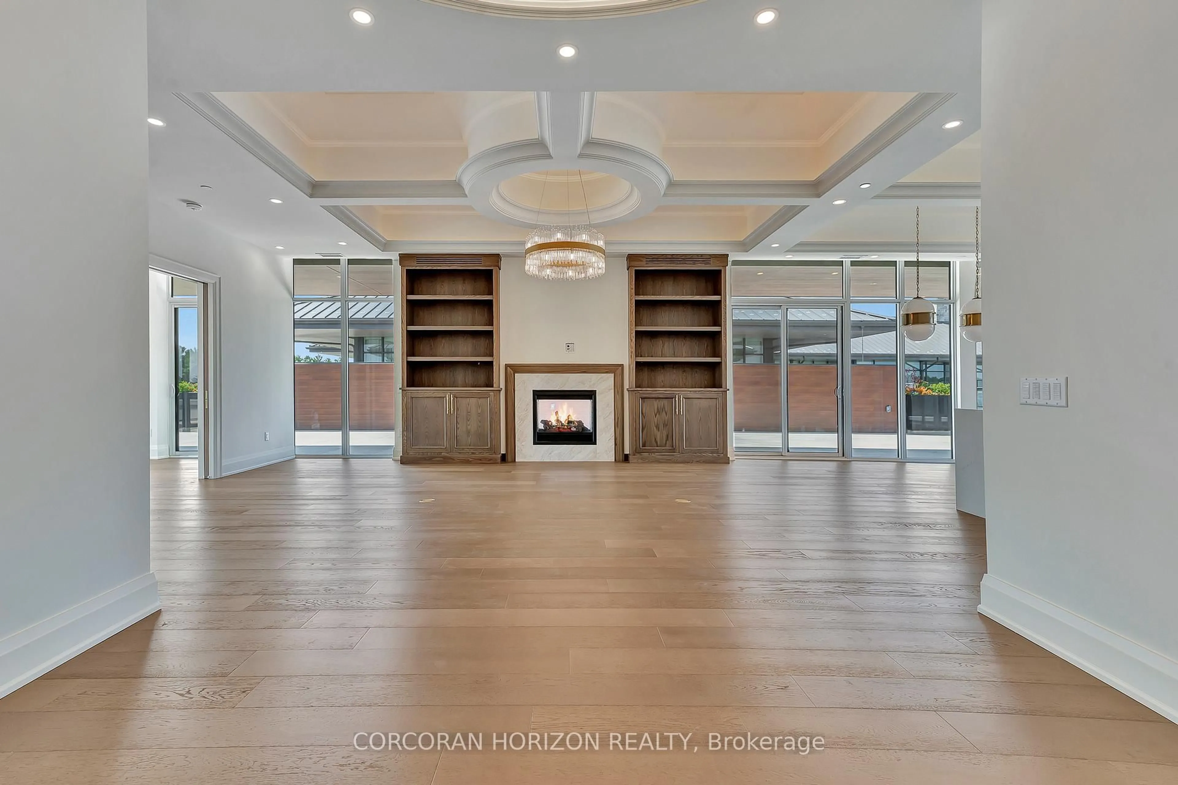 Indoor foyer for 6523 Wellington 7 Rd #506, Centre Wellington Ontario N0B 1S0