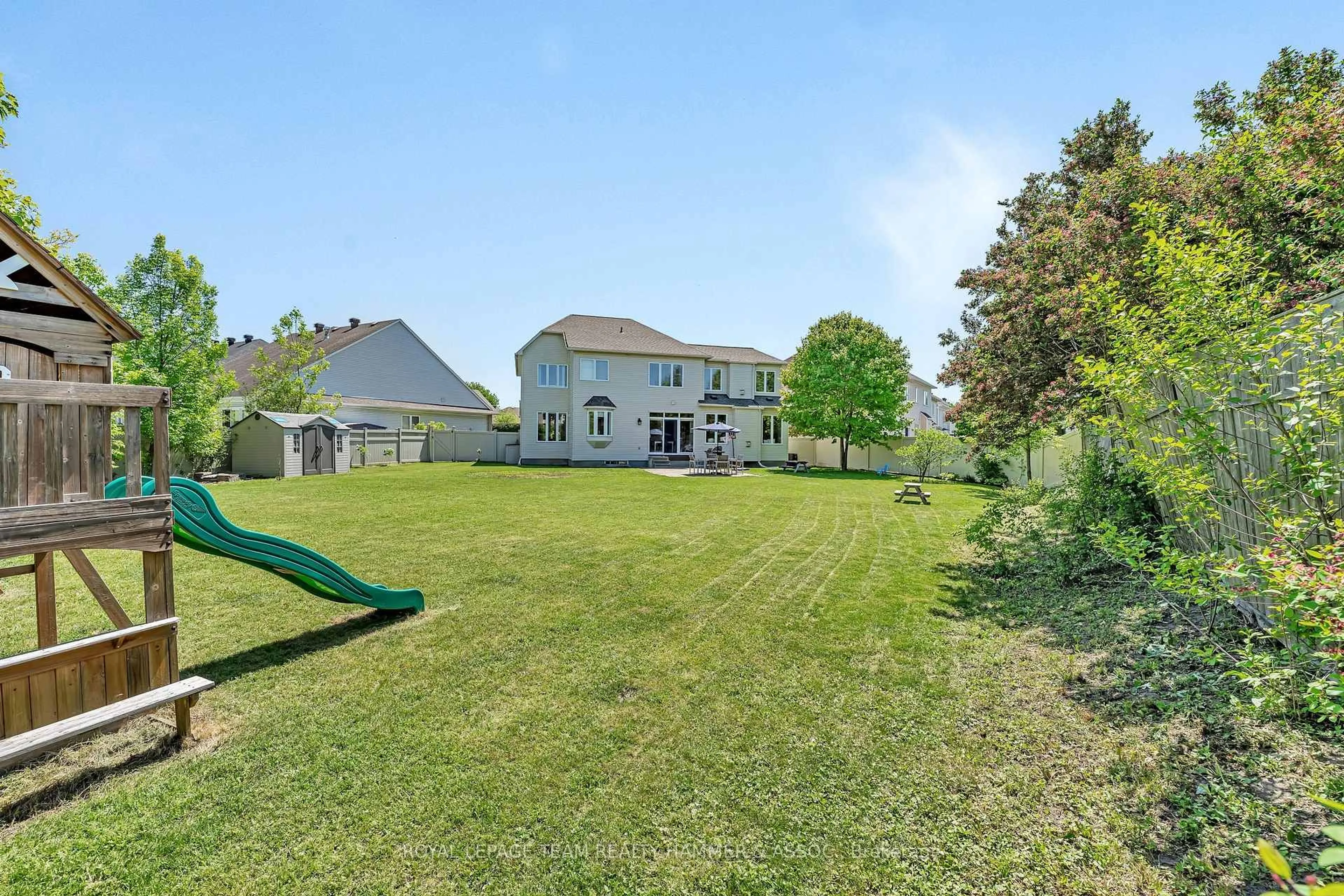 A pic from outside/outdoor area/front of a property/back of a property/a pic from drone, water/lake/river/ocean view for 24 Tierney Dr, Ottawa Ontario K2J 4T3