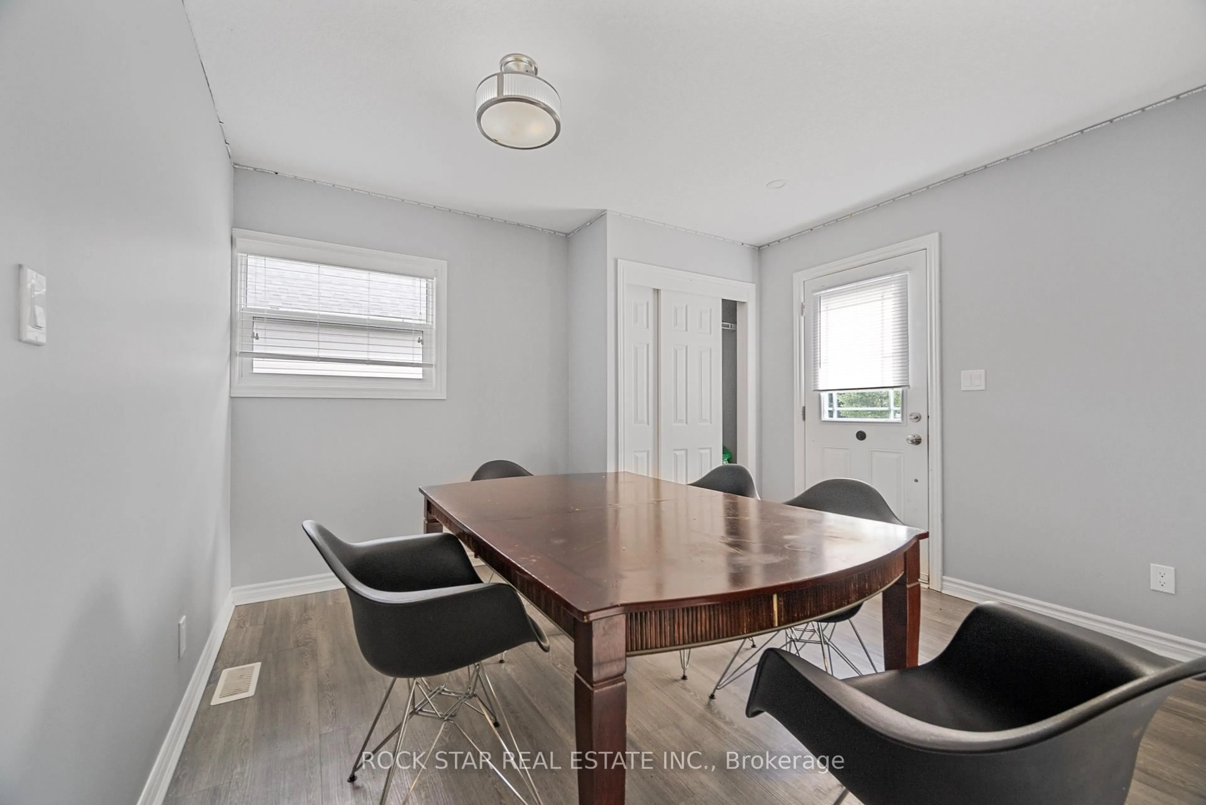 Dining room, wood/laminate floor for 222 RATHNALLY St, London North Ontario N6H 2E3