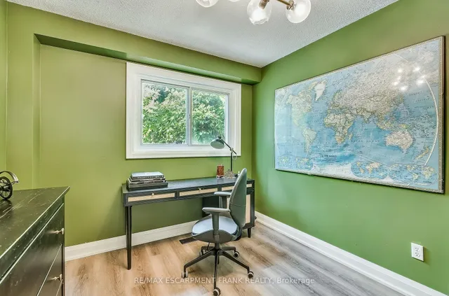 Additional property image - 54 John Murray St