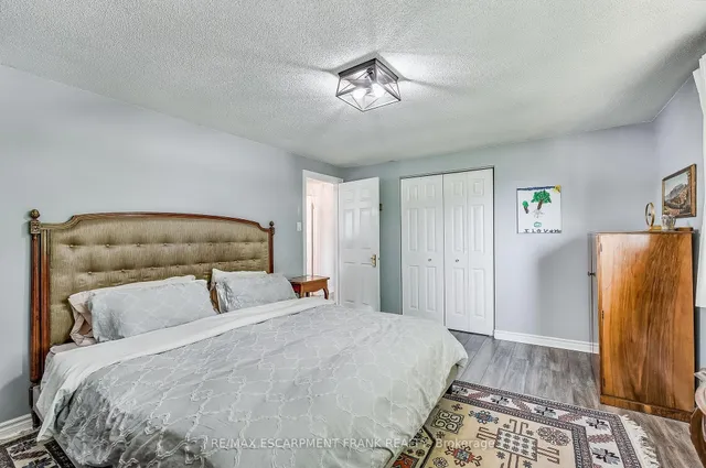 Additional property image - 54 John Murray St