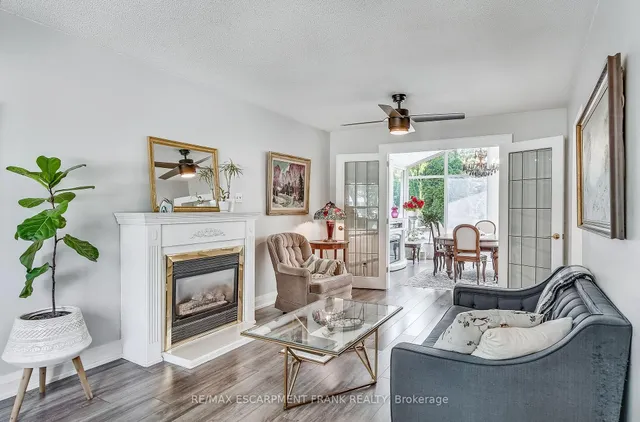 Additional property image - 54 John Murray St