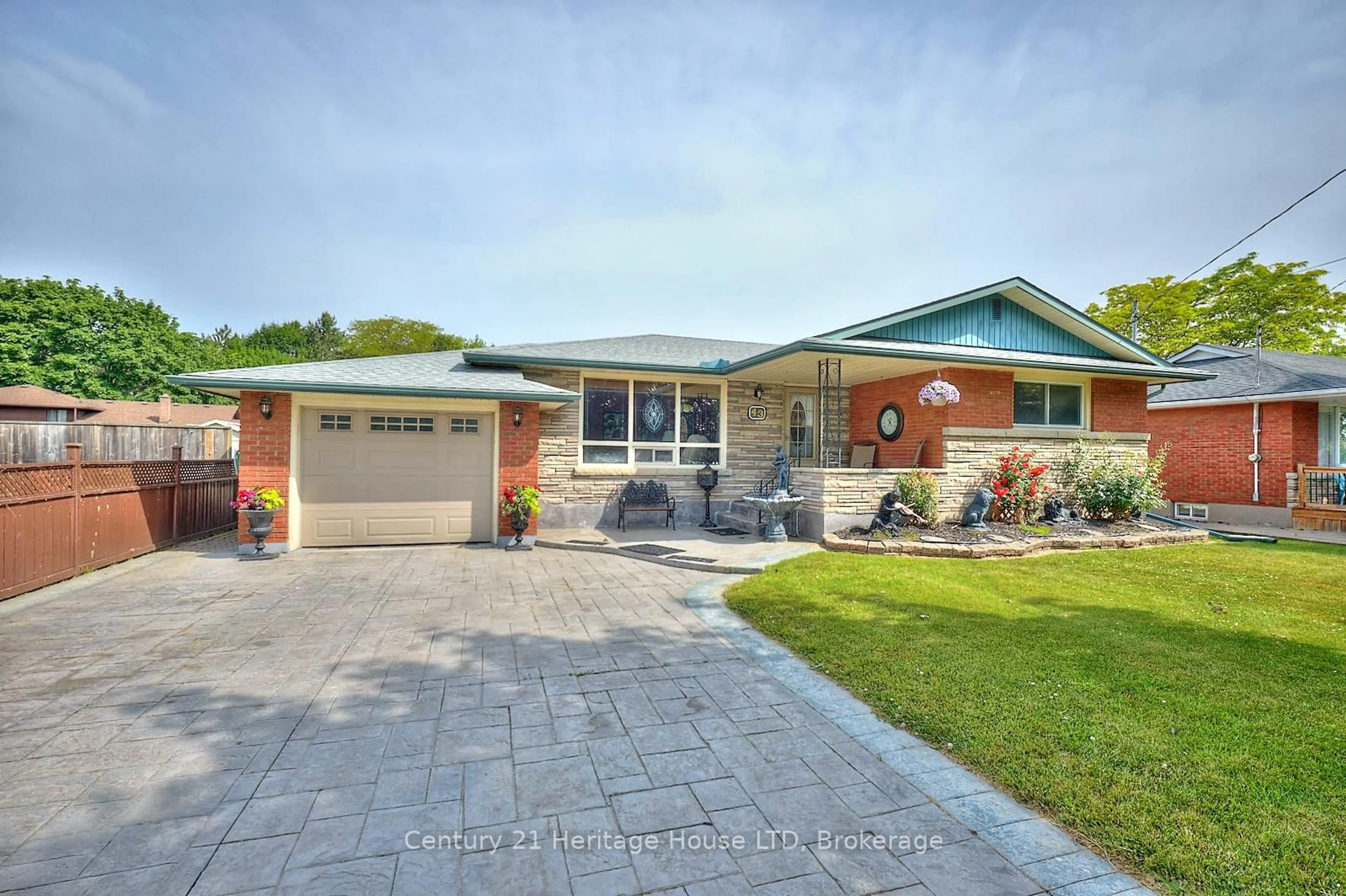 Home with brick exterior material, street for 43 Parnell Rd, St. Catharines Ontario L2N 2W5