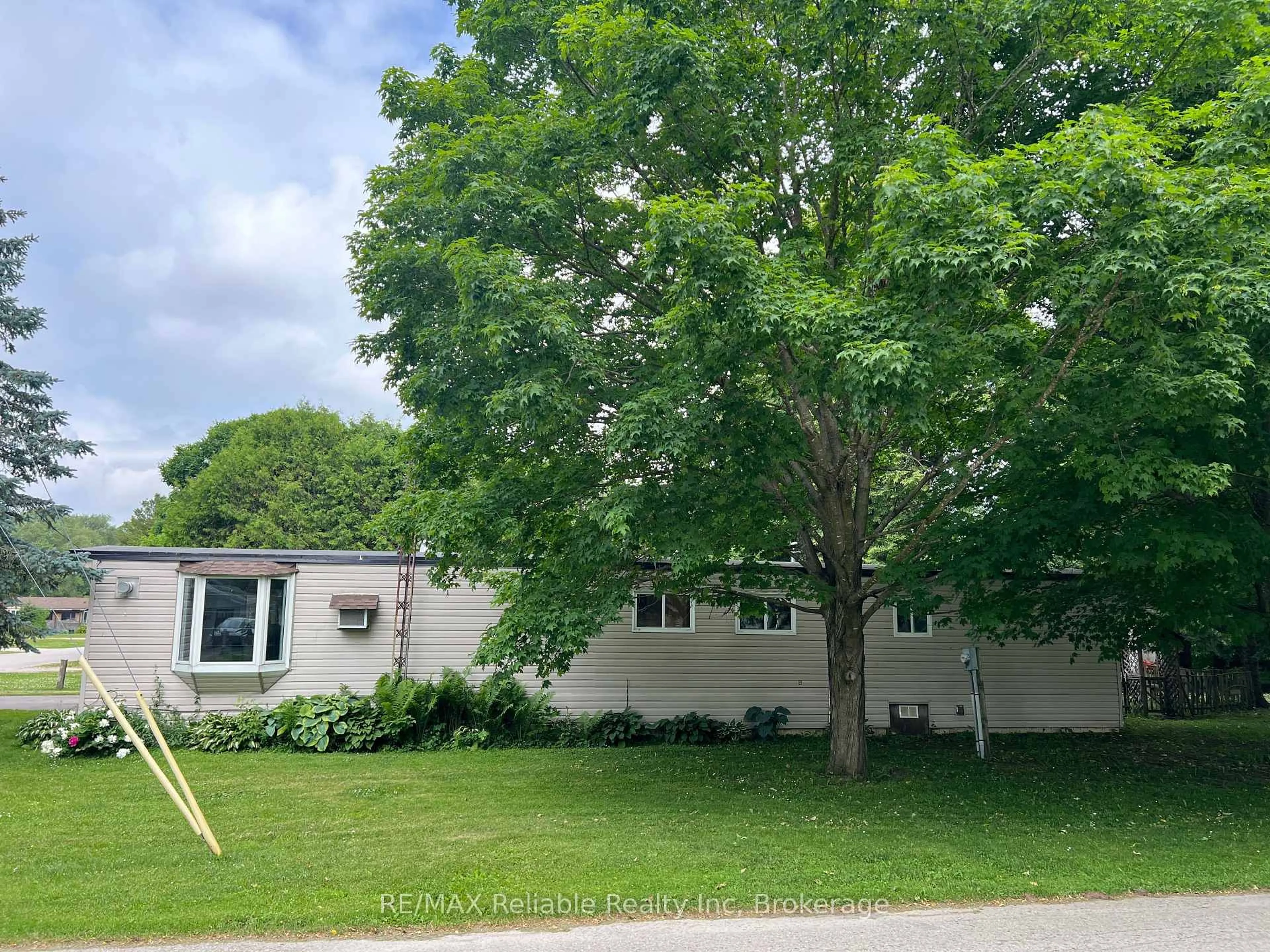 Unknown for 31 Trailer Park Rd, Huron East Ontario N0G 1H0