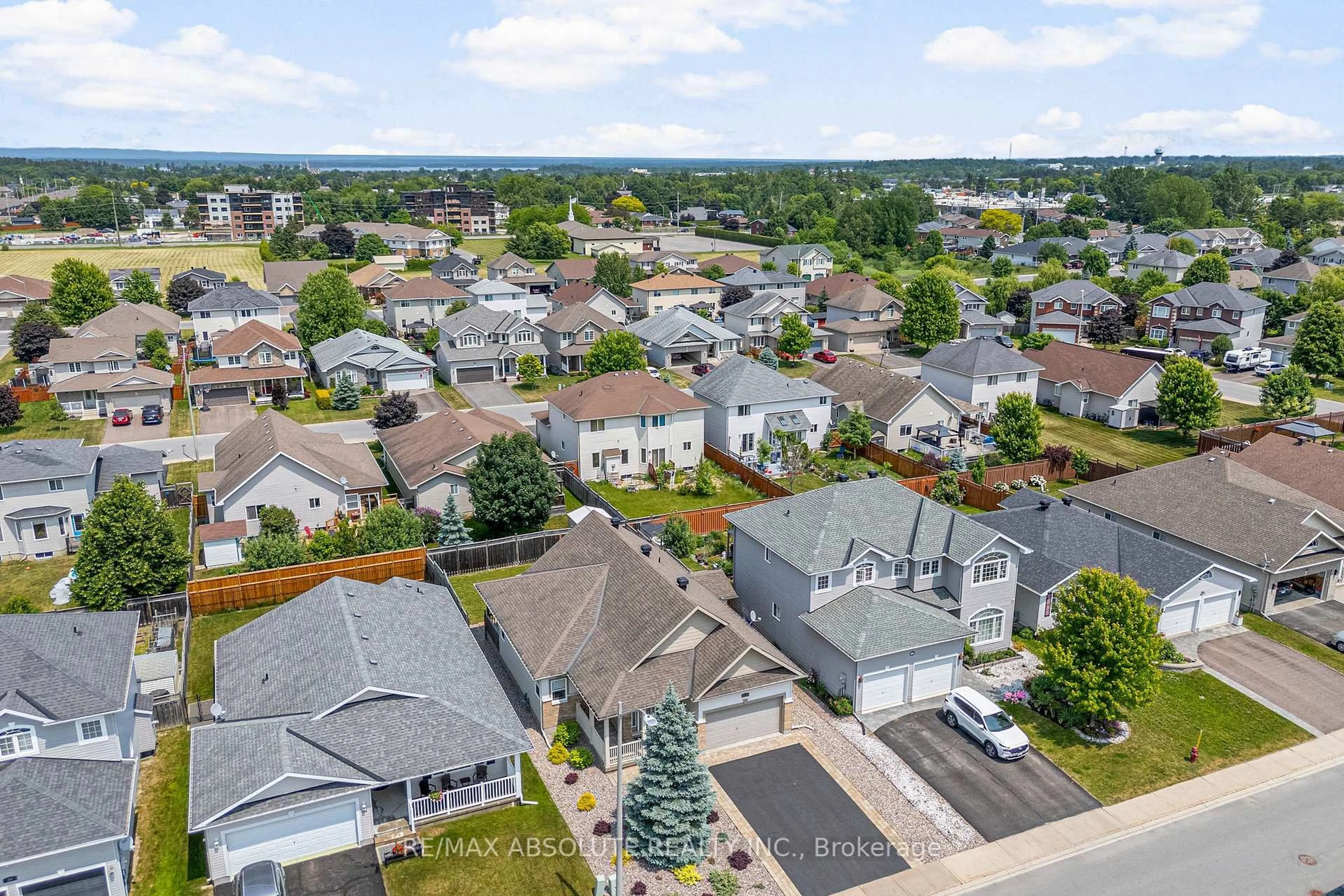 A pic from outside/outdoor area/front of a property/back of a property/a pic from drone, unknown for 90 Carter Cres, Arnprior Ontario K7S 0C4