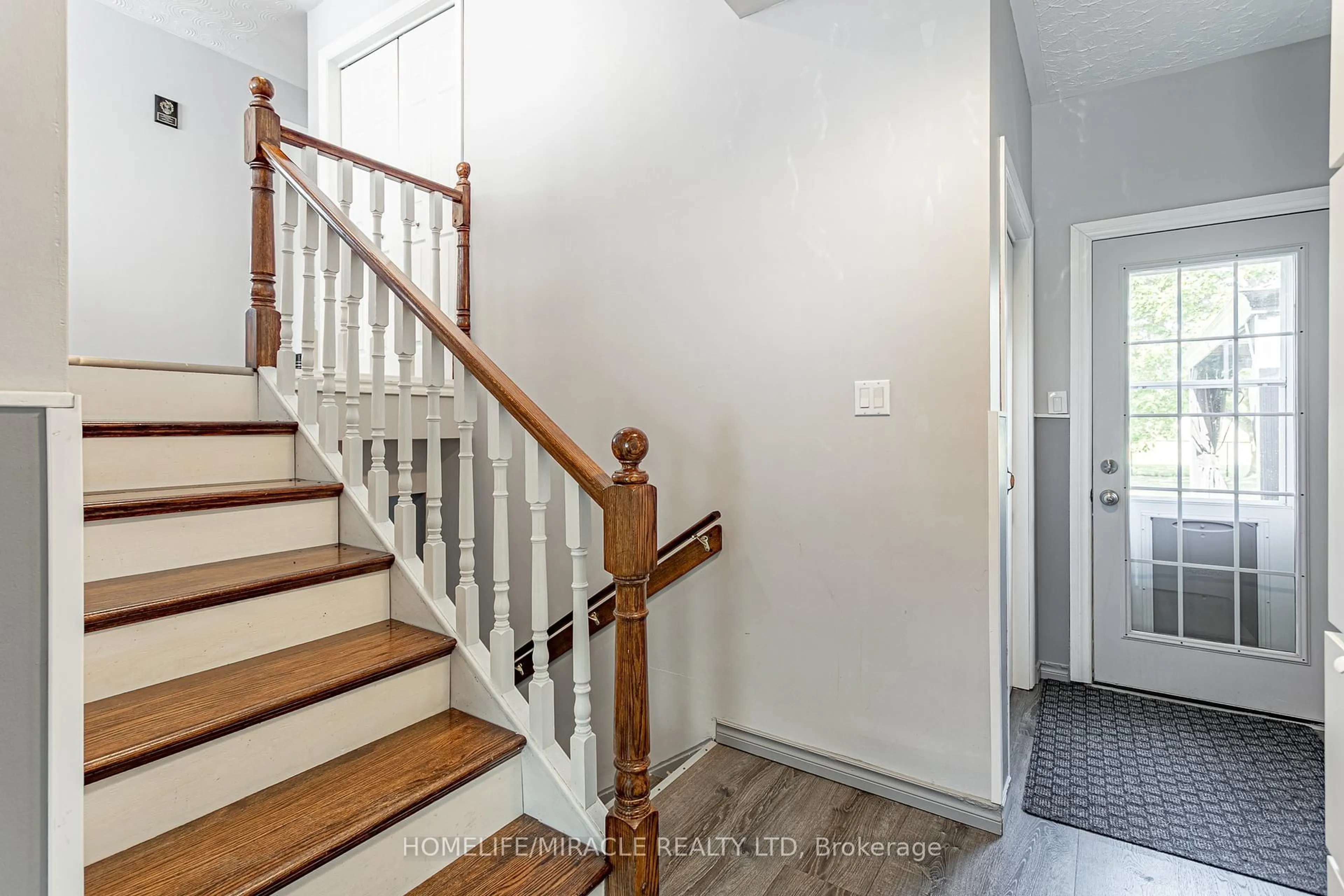 Unknown for 297 RIDOUT St, West Elgin Ontario N0L 2C0