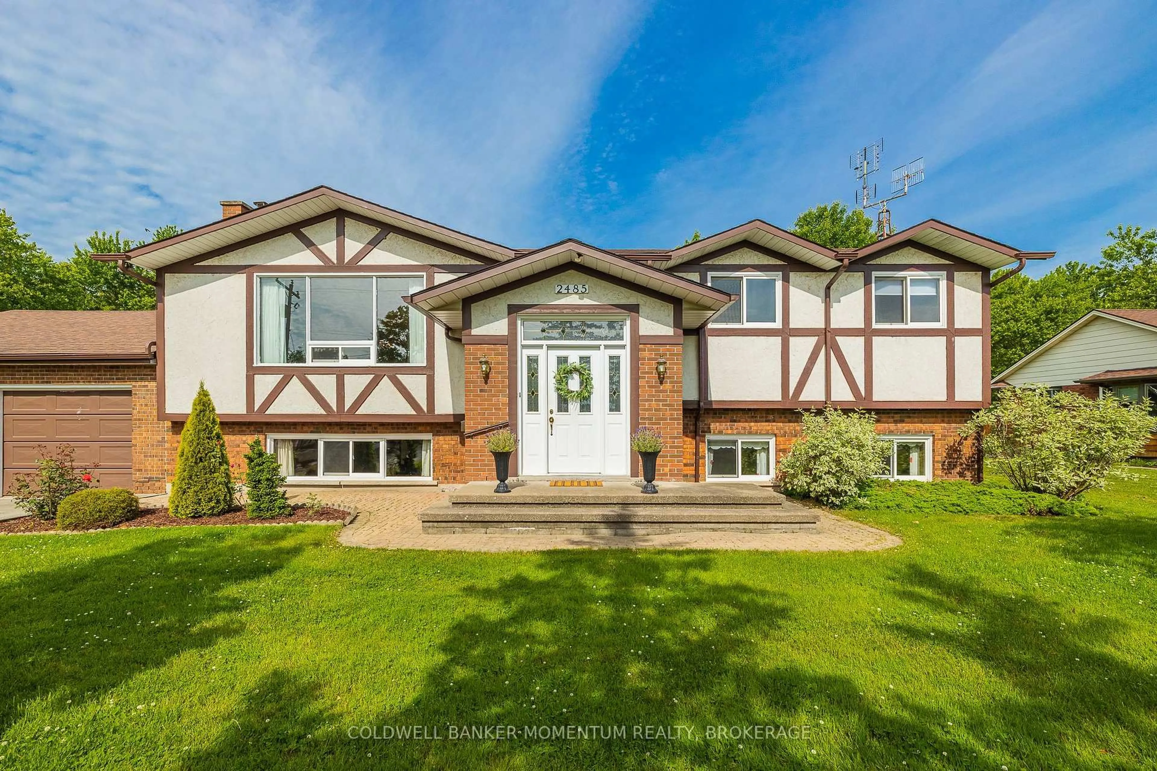 Home with brick exterior material, street for 2485 Ott Rd, Fort Erie Ontario L0S 1S0