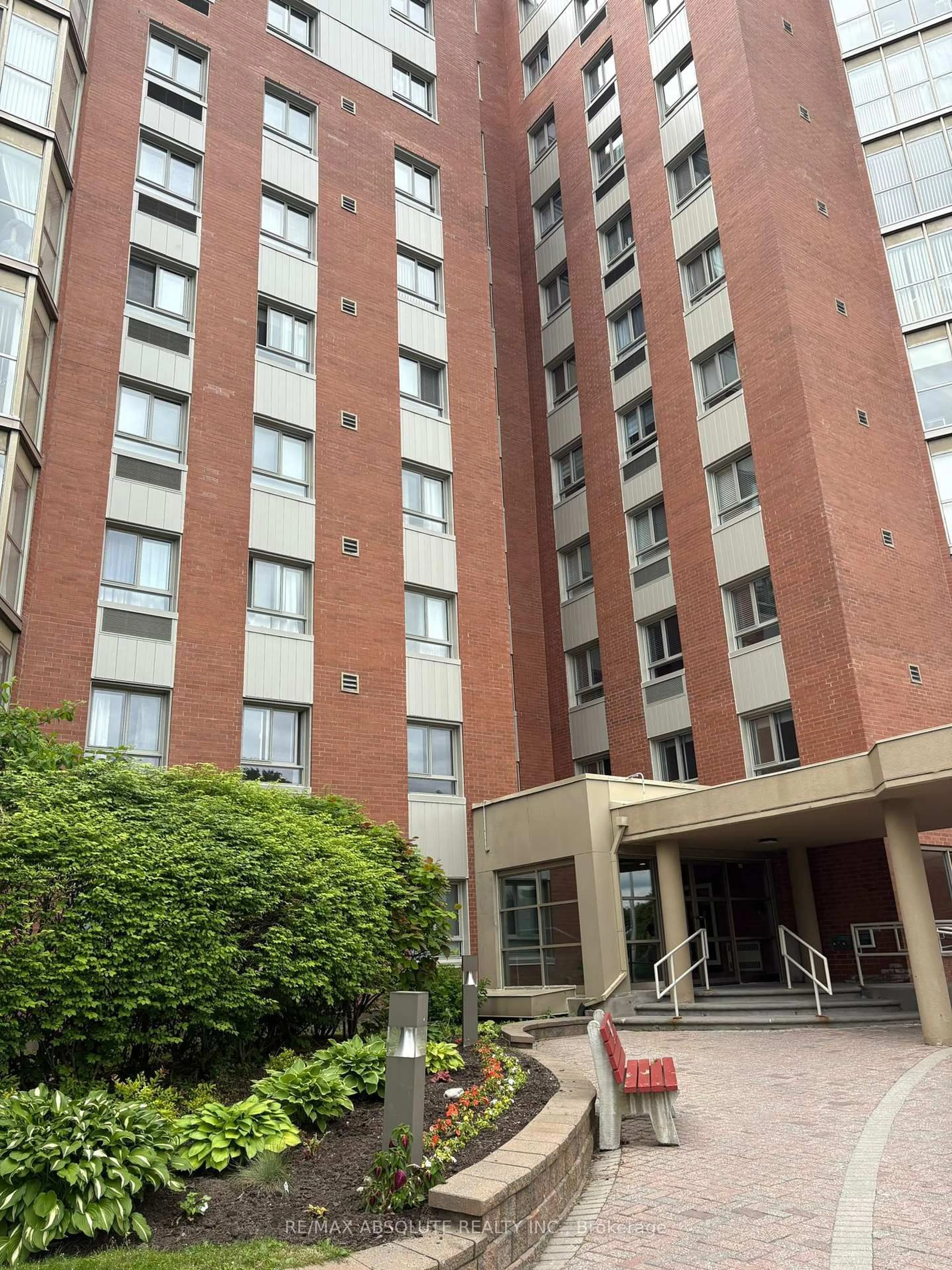 Unknown for 960 Teron Rd #704, Ottawa Ontario K2K 2B6