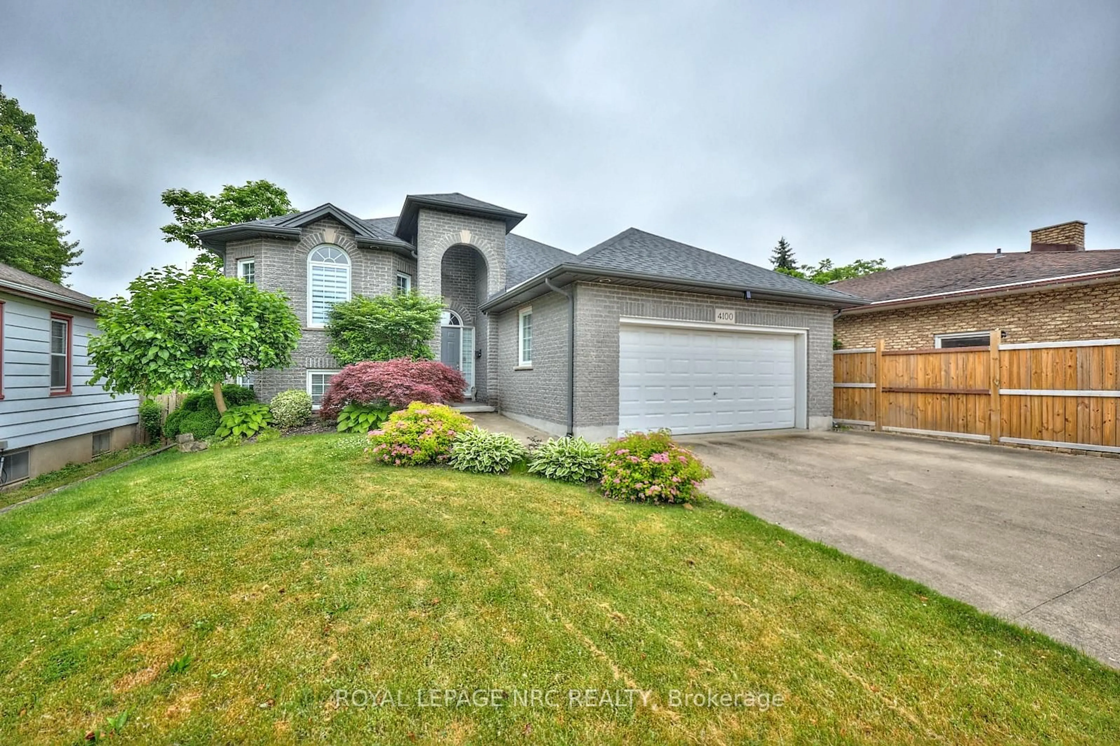 Unknown for 4100 Kalar Rd, Niagara Falls Ontario L2H 1S6